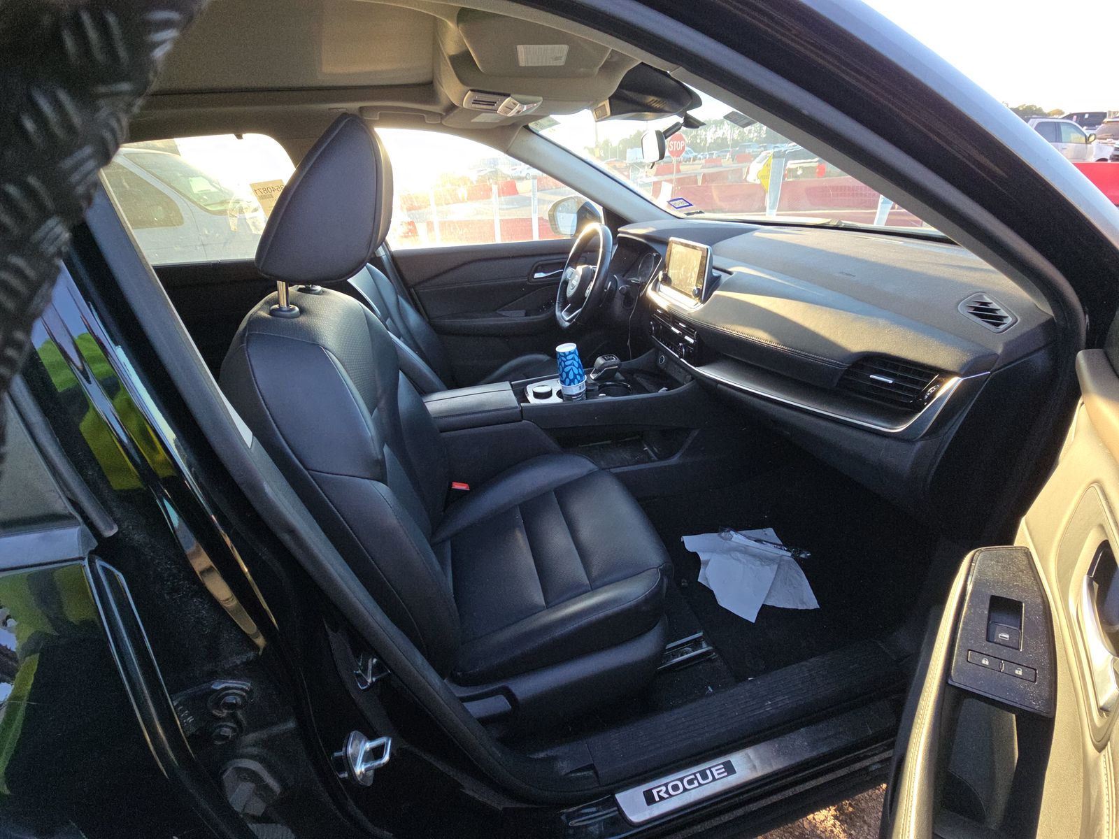 2022 Nissan Rogue SV AWD