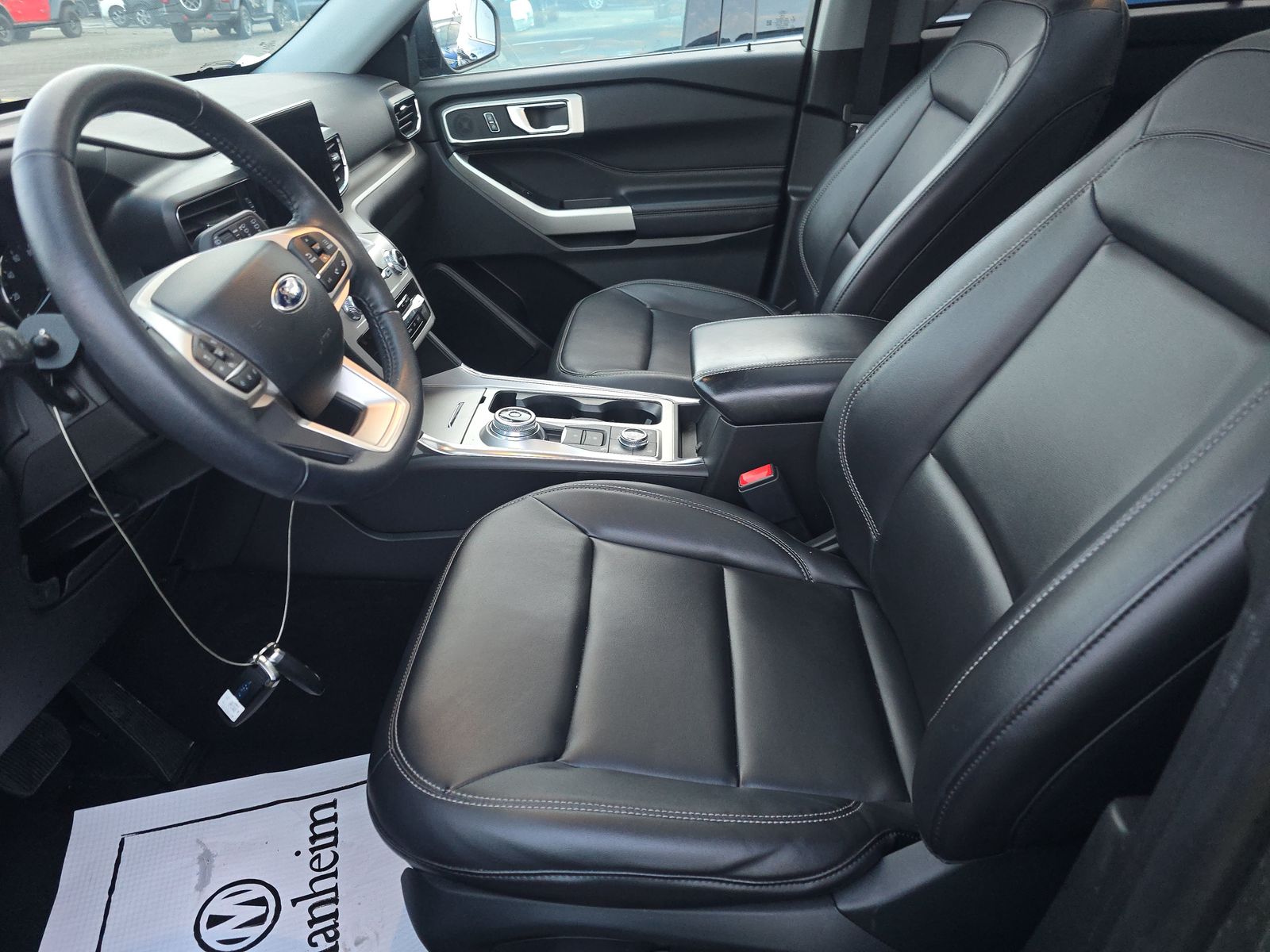 2023 Ford Explorer XLT AWD