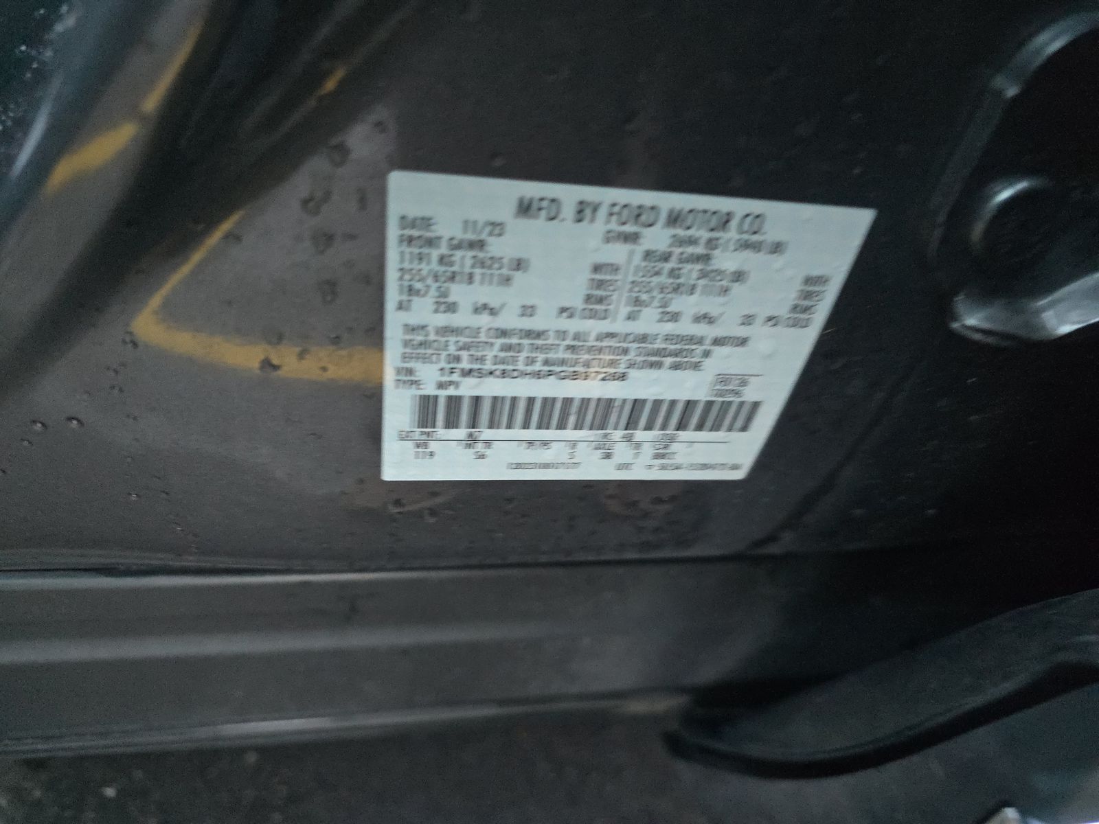 2023 Ford Explorer XLT AWD