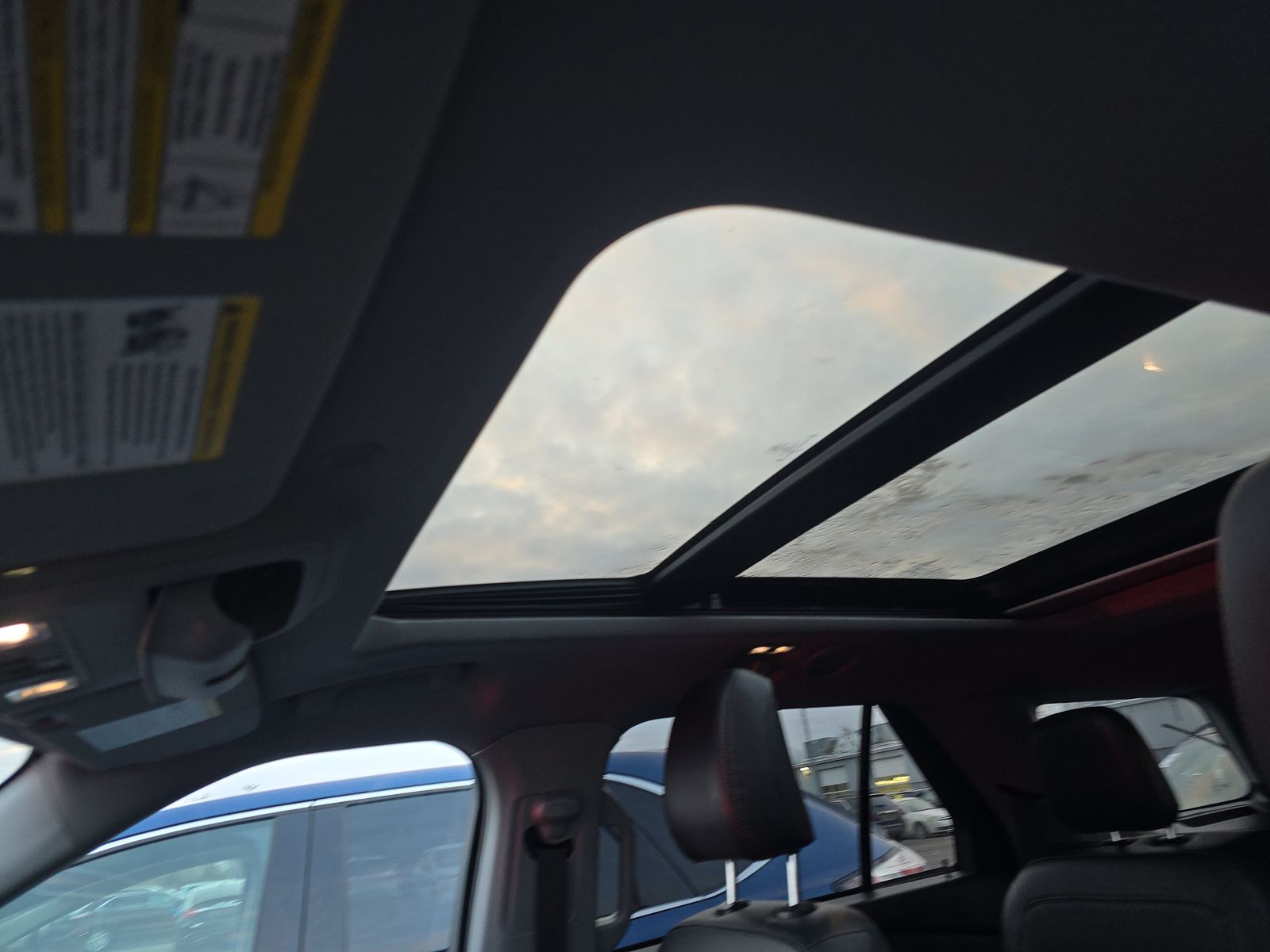 2023 Ford Explorer XLT AWD