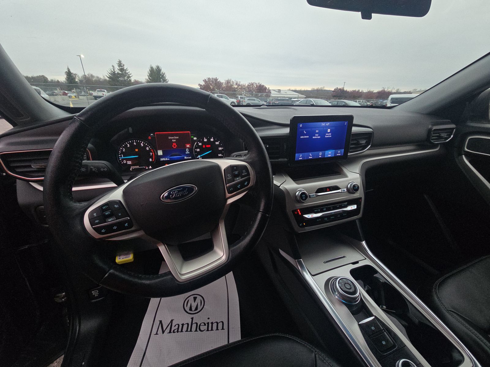 2022 Ford Explorer XLT AWD