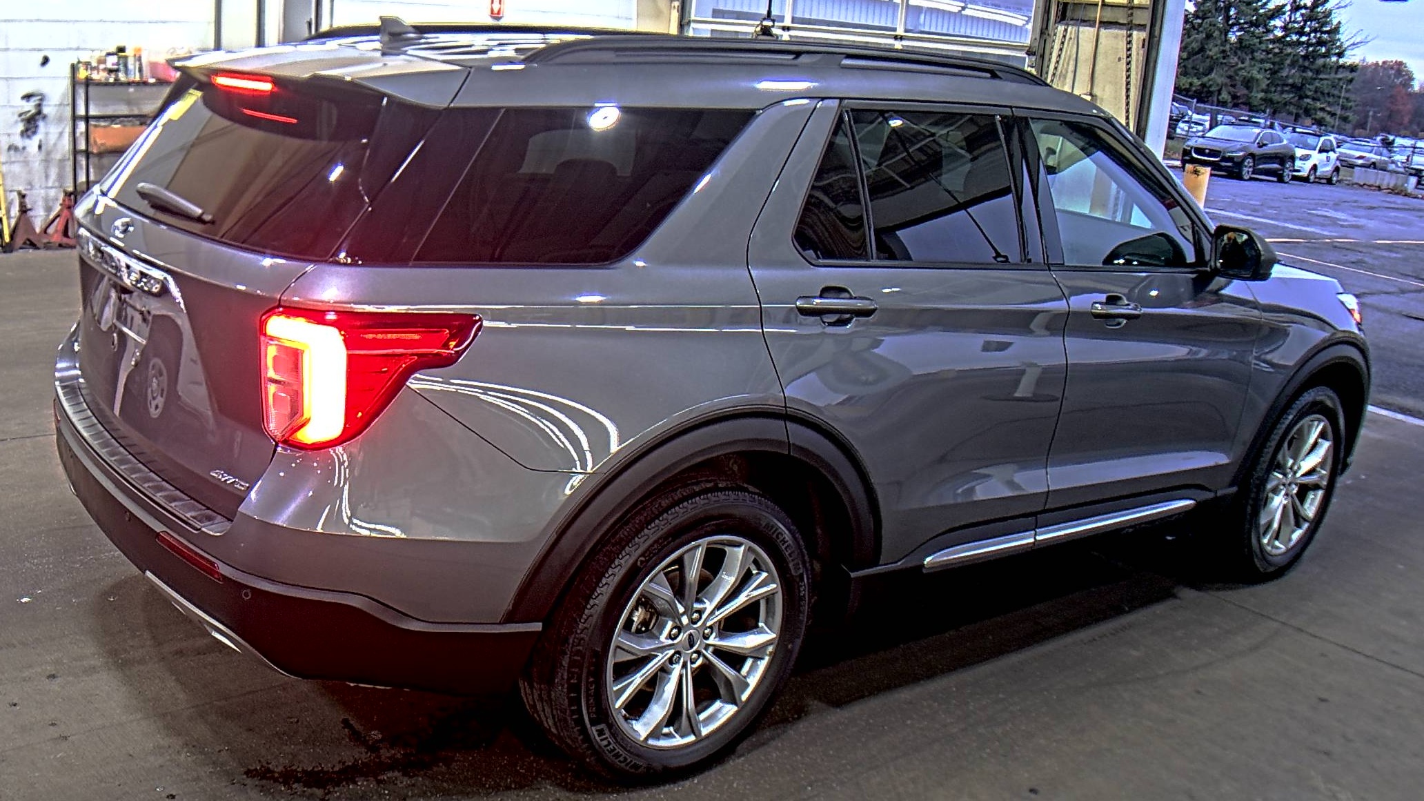 2022 Ford Explorer XLT AWD