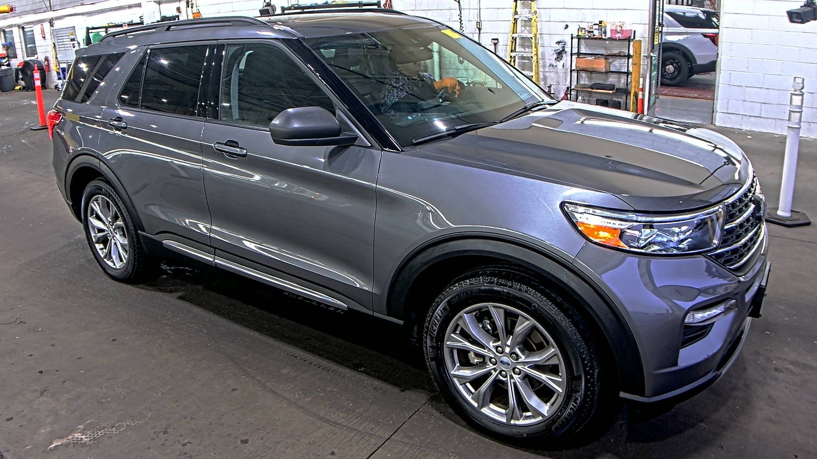 2022 Ford Explorer XLT AWD