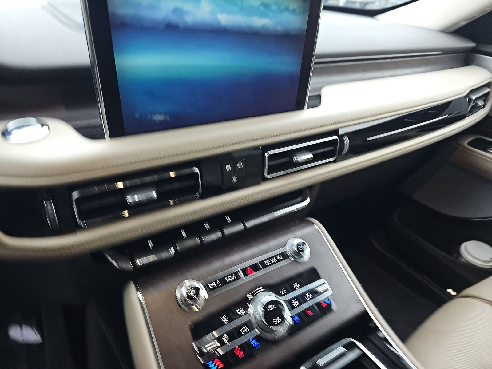 2023 Lincoln Aviator Plug-In Hybrid Grand Touring AWD