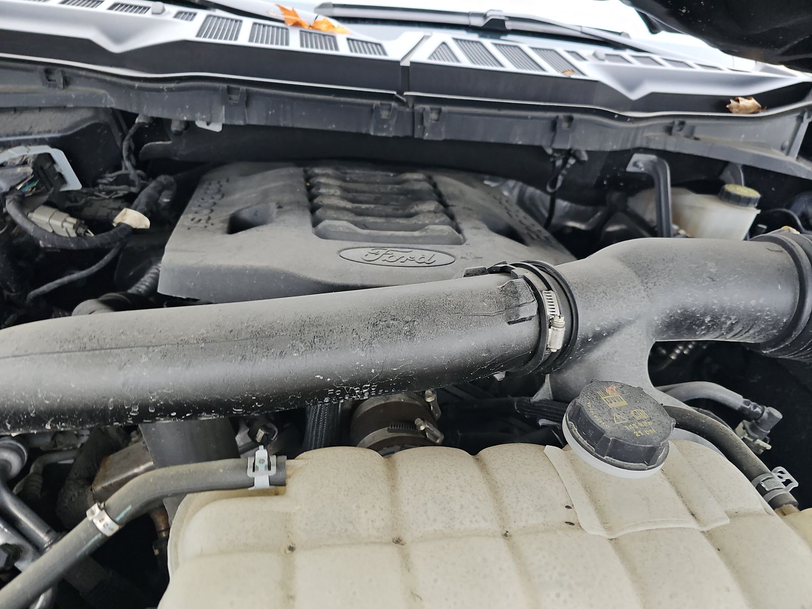 2022 Ford F-150 XLT AWD