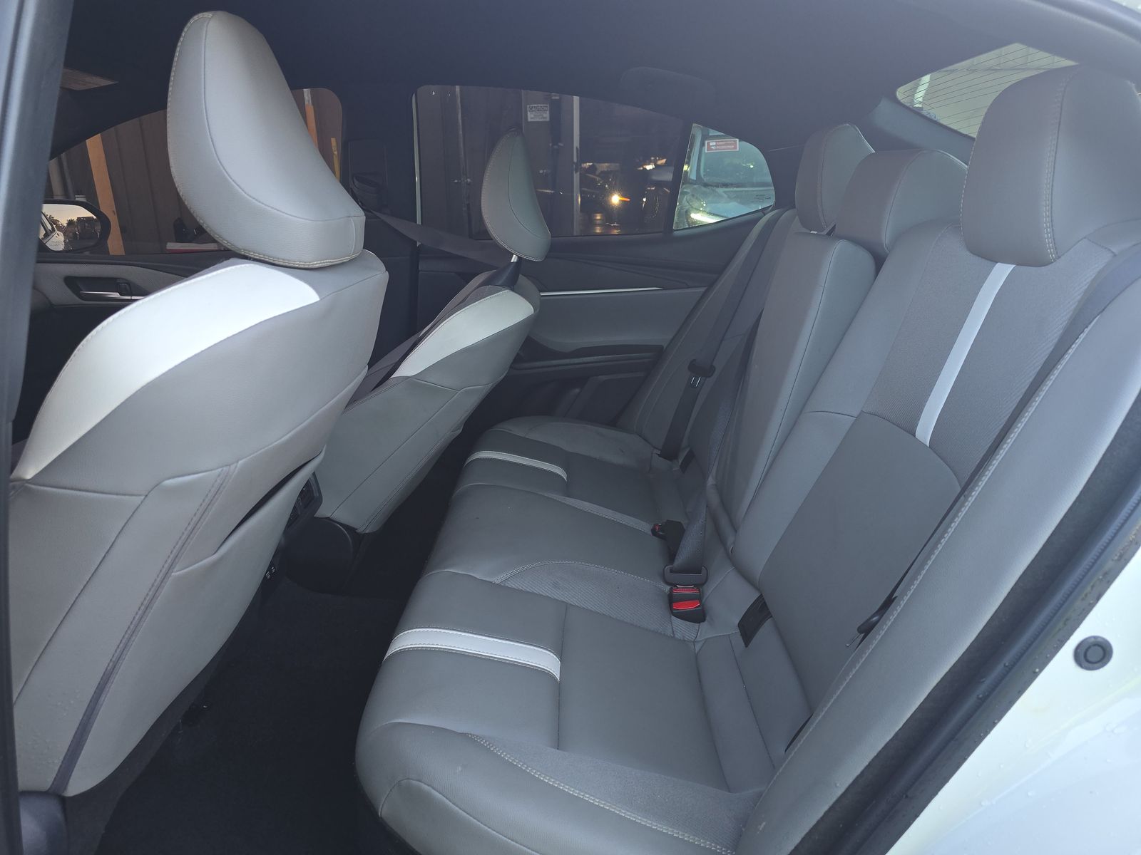 2025 Toyota Camry SE FWD