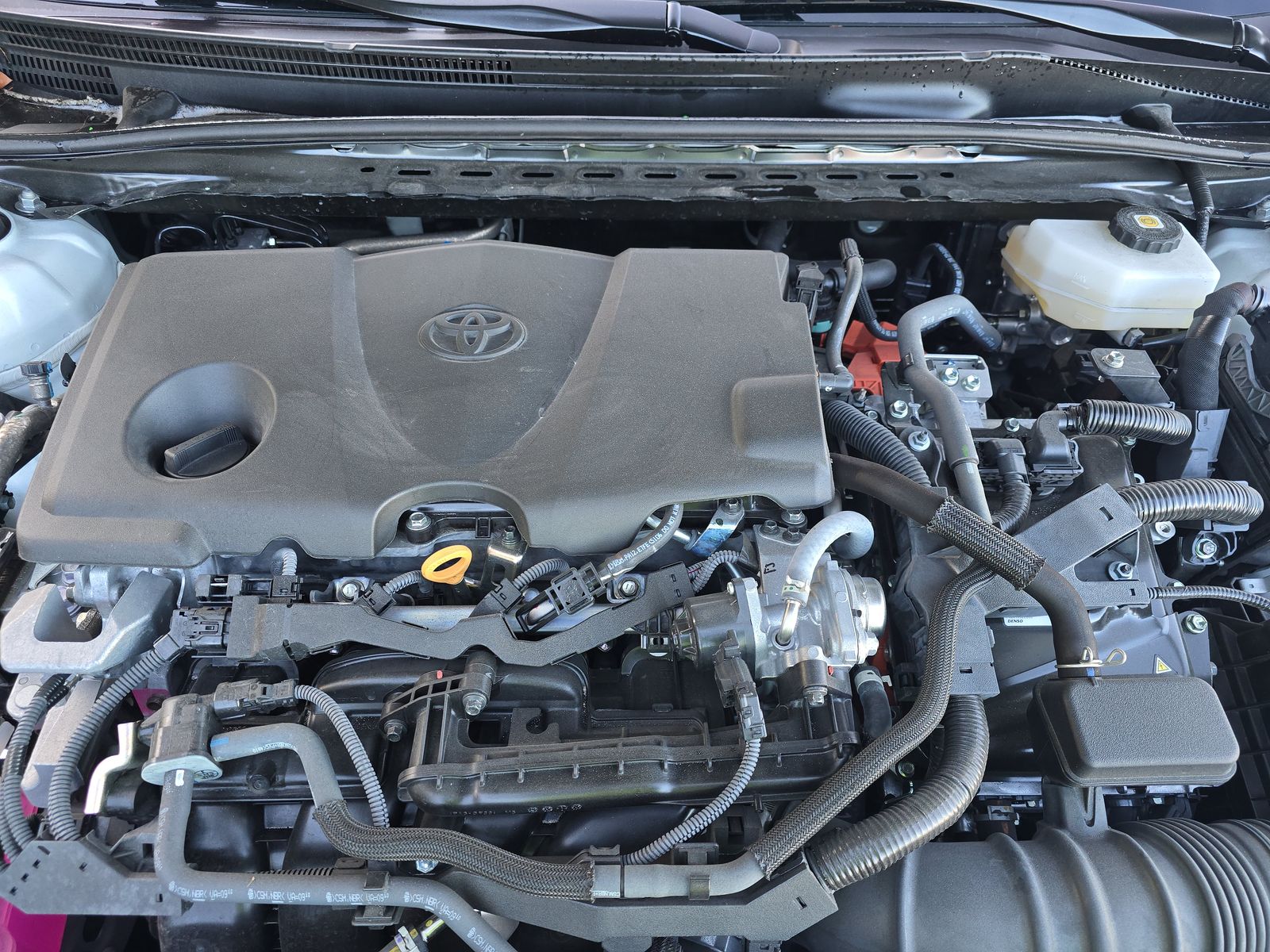 2025 Toyota Camry SE FWD