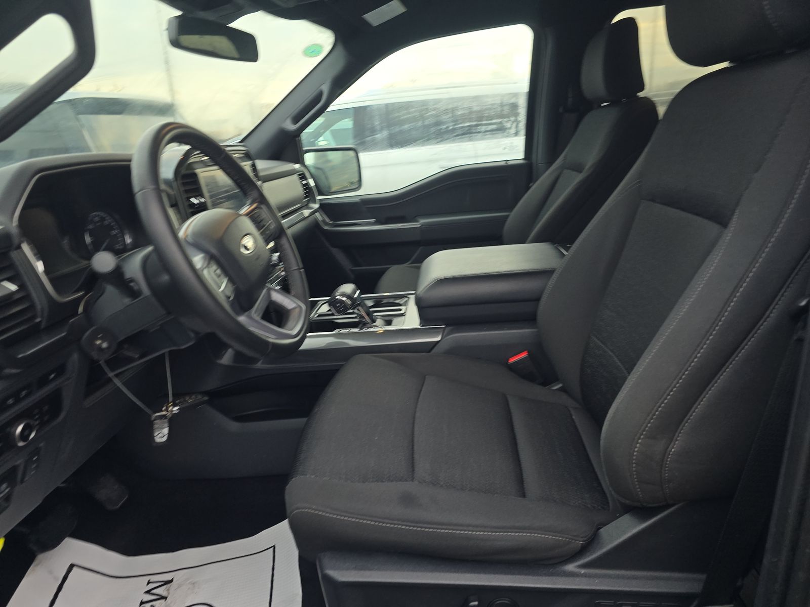 2023 Ford F-150 XLT AWD