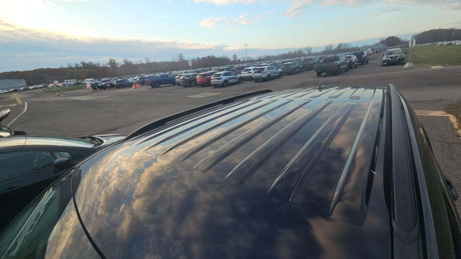 2023 Ford Explorer XLT AWD