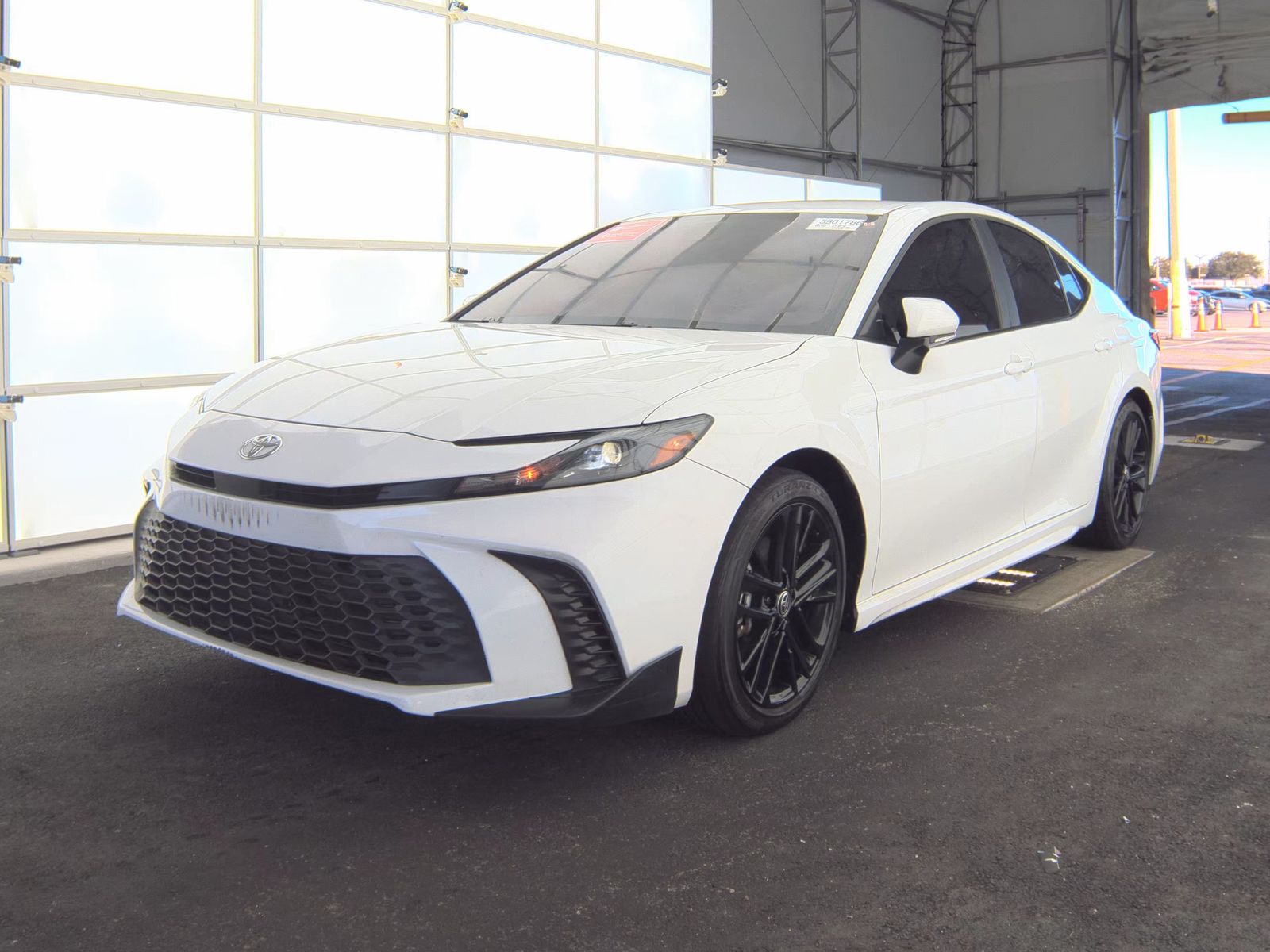 2025 Toyota Camry SE FWD