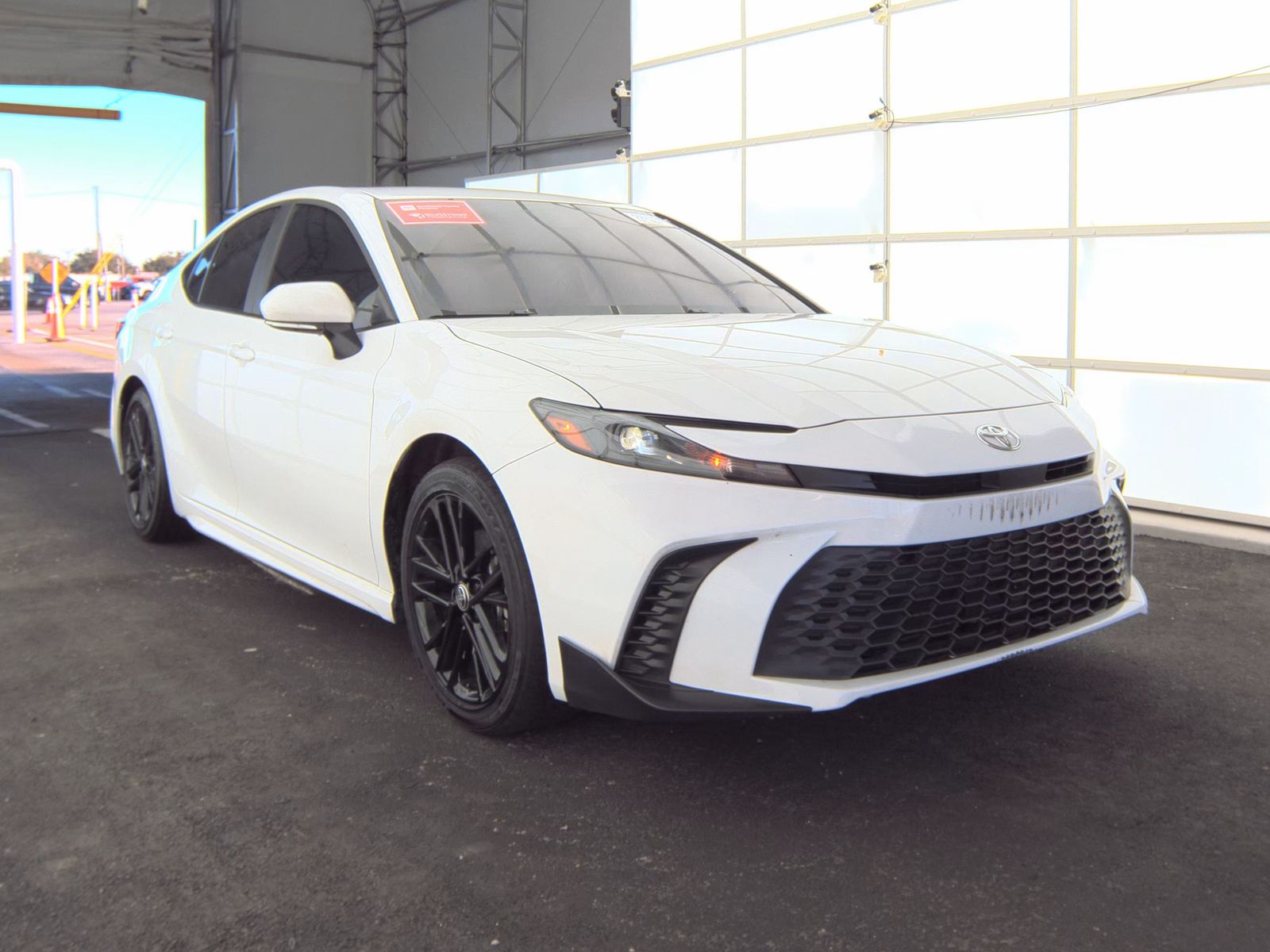 2025 Toyota Camry SE FWD