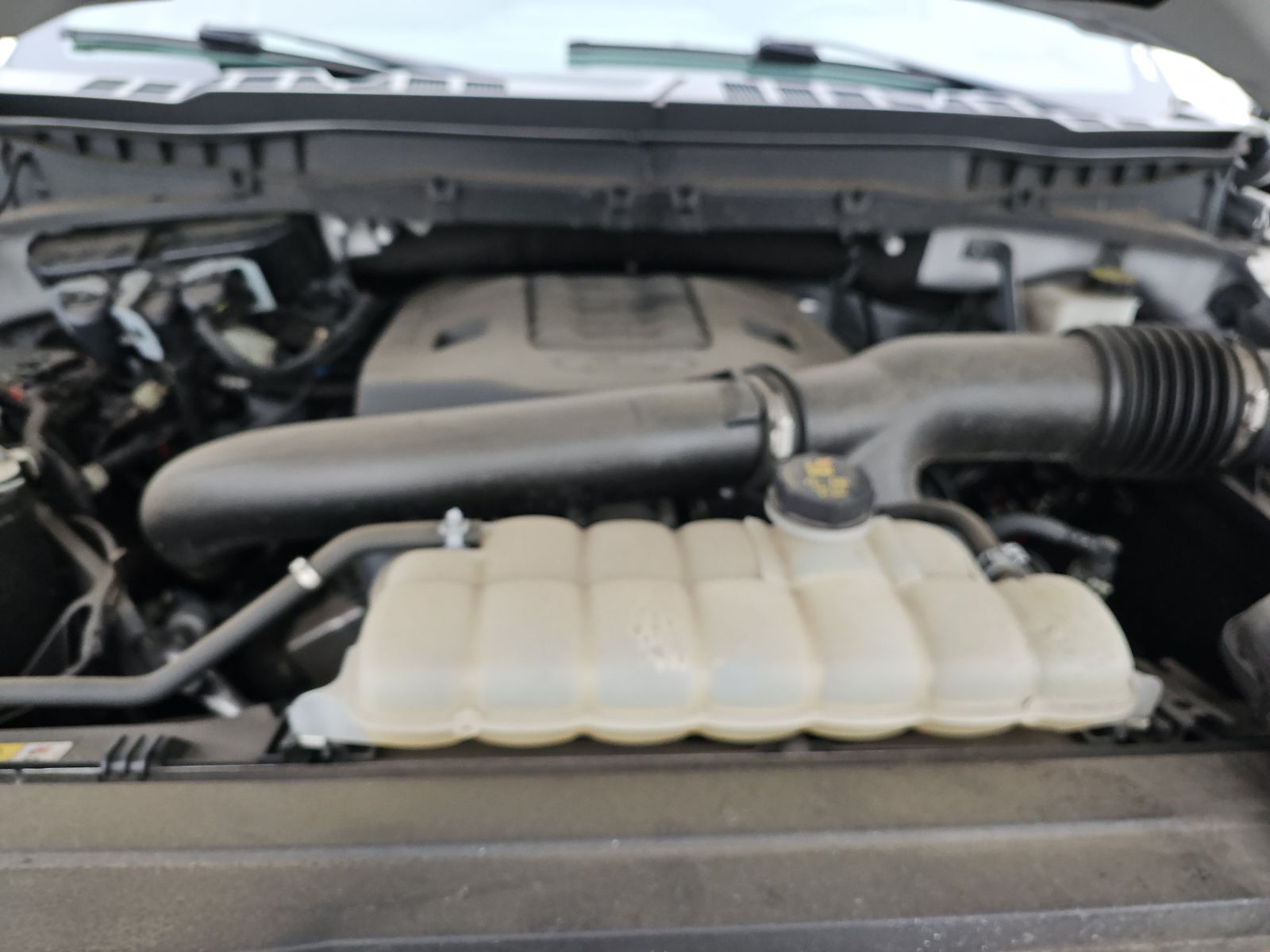 2023 Ford F-150 Platinum AWD