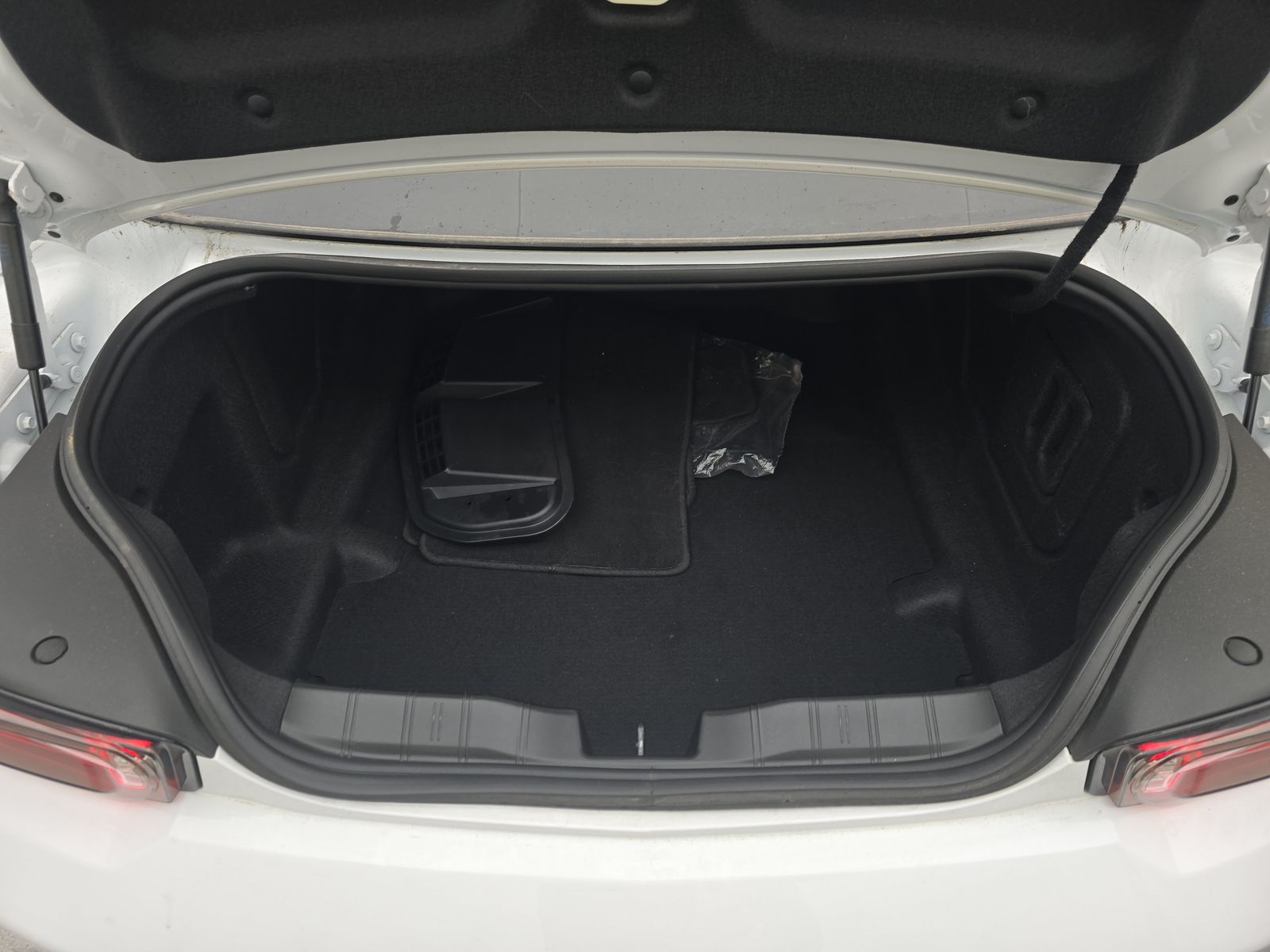 2022 Chevrolet Camaro LT1 RWD