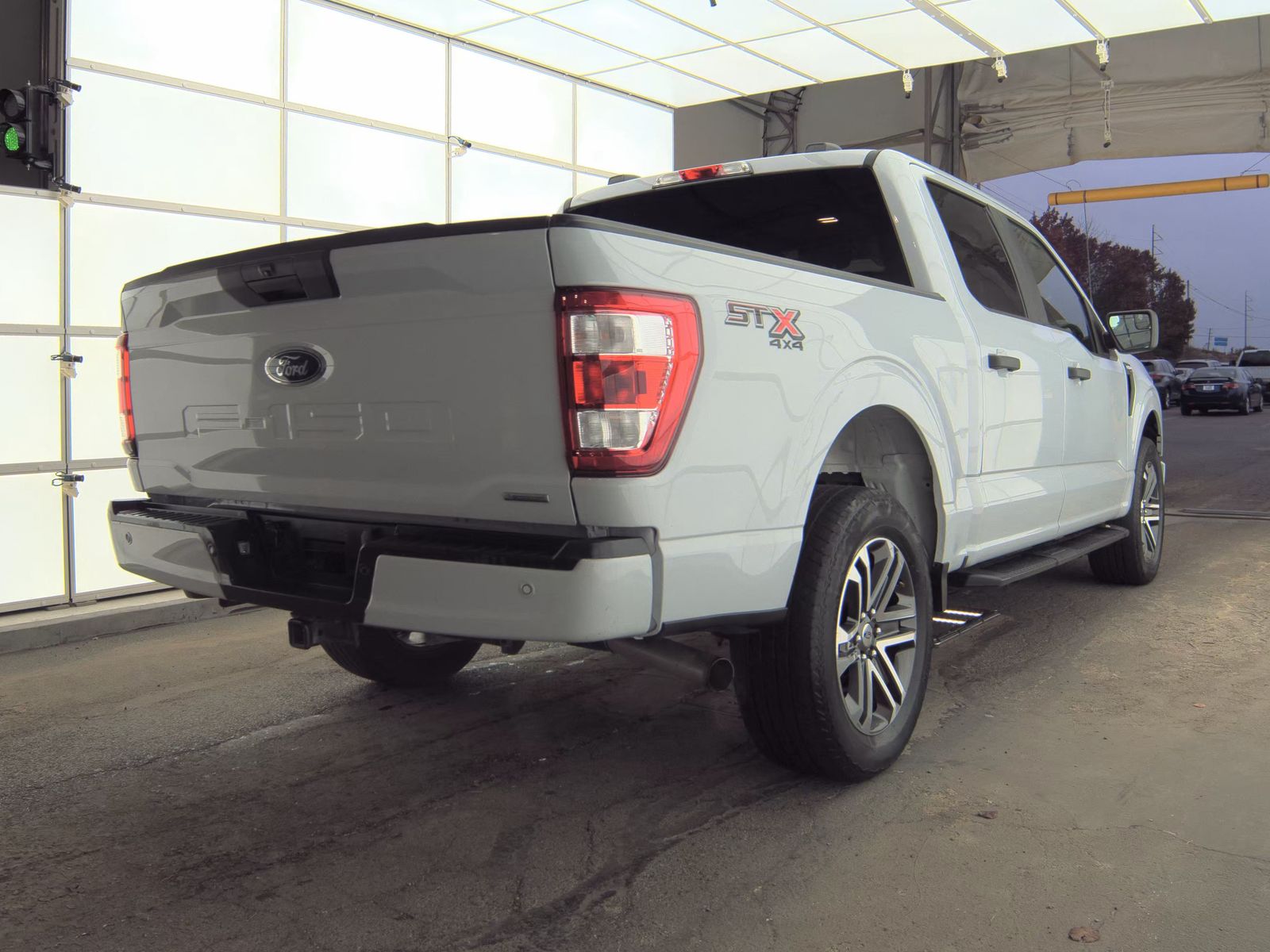 2022 Ford F-150 XL AWD
