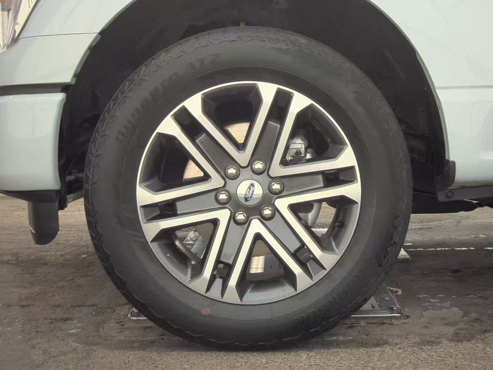 2022 Ford F-150 XL AWD