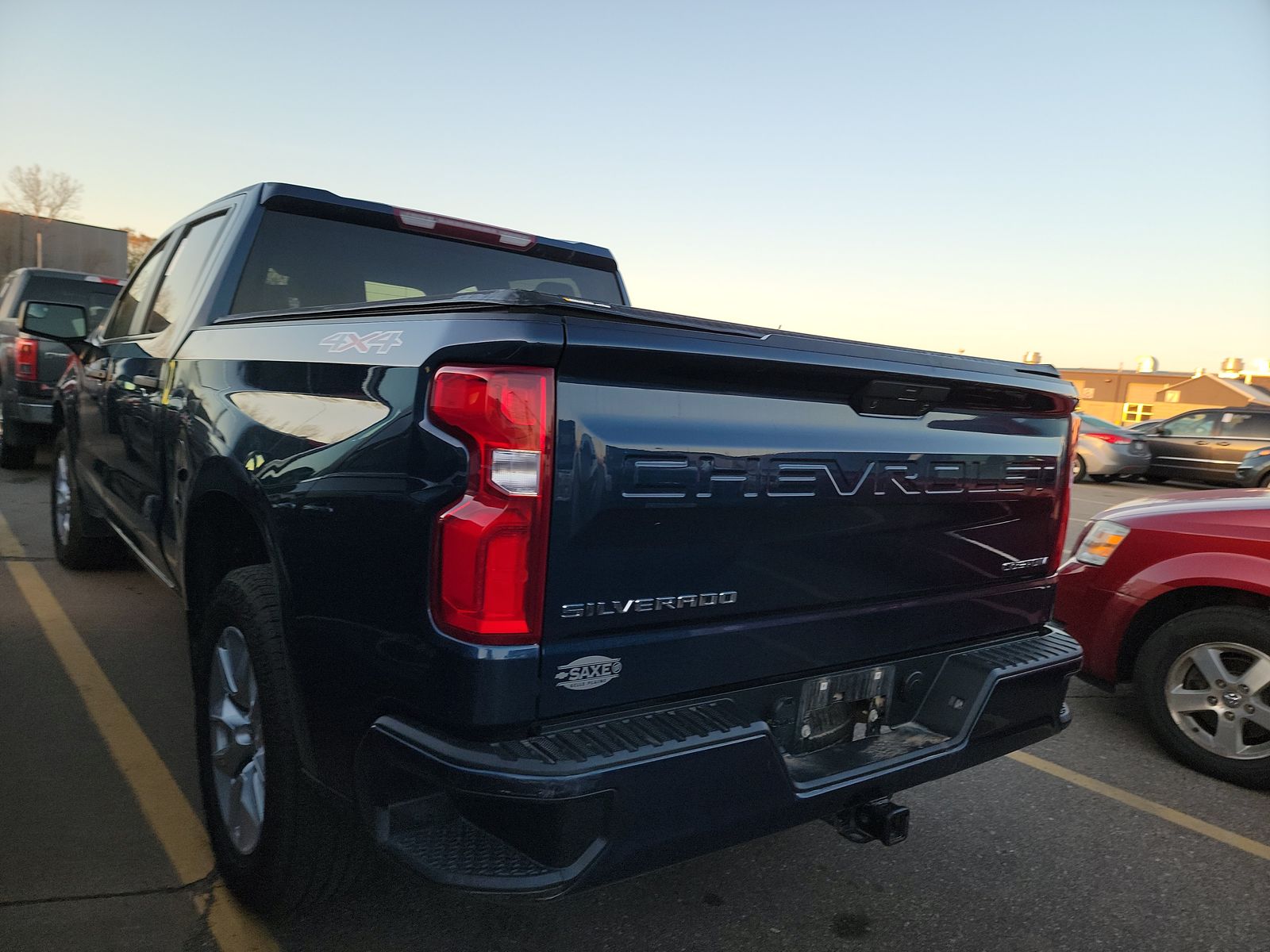 2022 Chevrolet Silverado 1500 Custom AWD