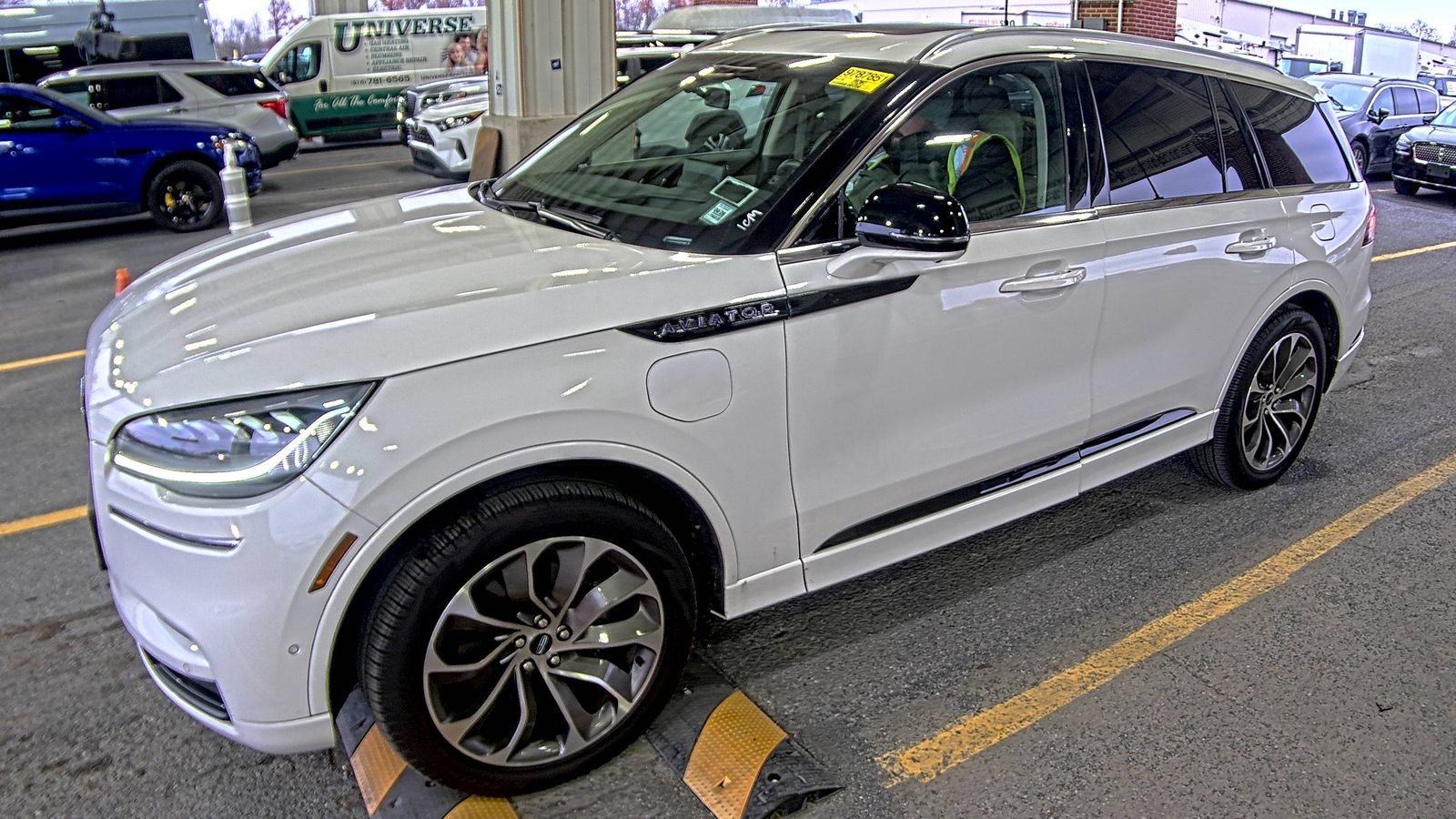 2023 Lincoln Aviator Plug-In Hybrid Grand Touring AWD