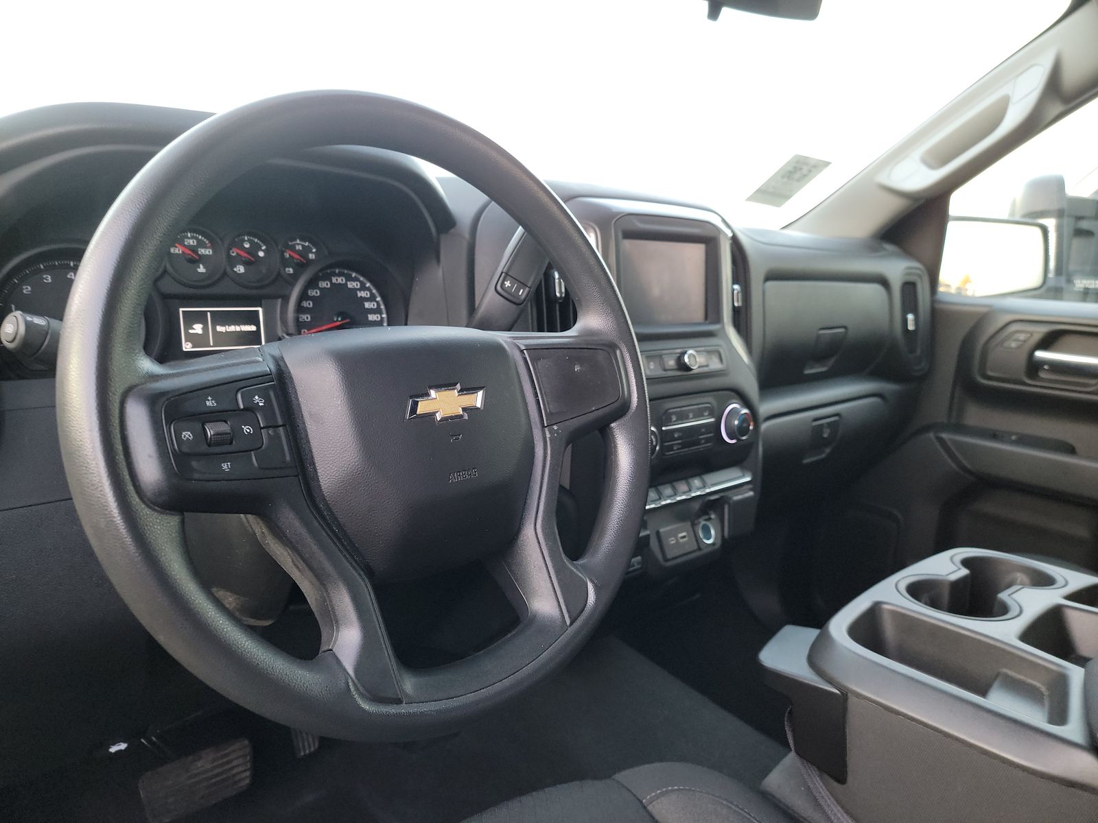 2023 Chevrolet Silverado 1500 Custom AWD