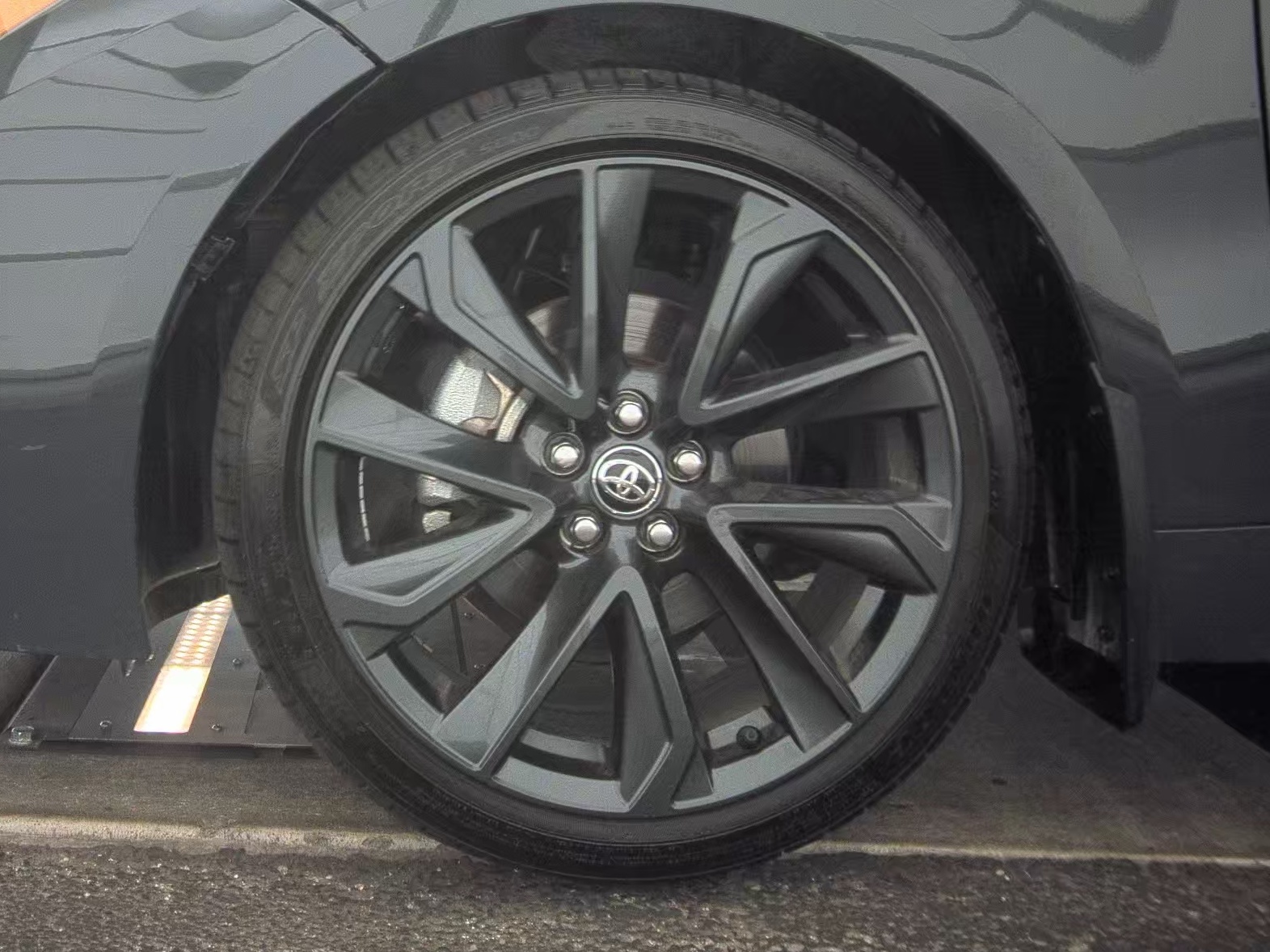 2025 Toyota Corolla SE FWD