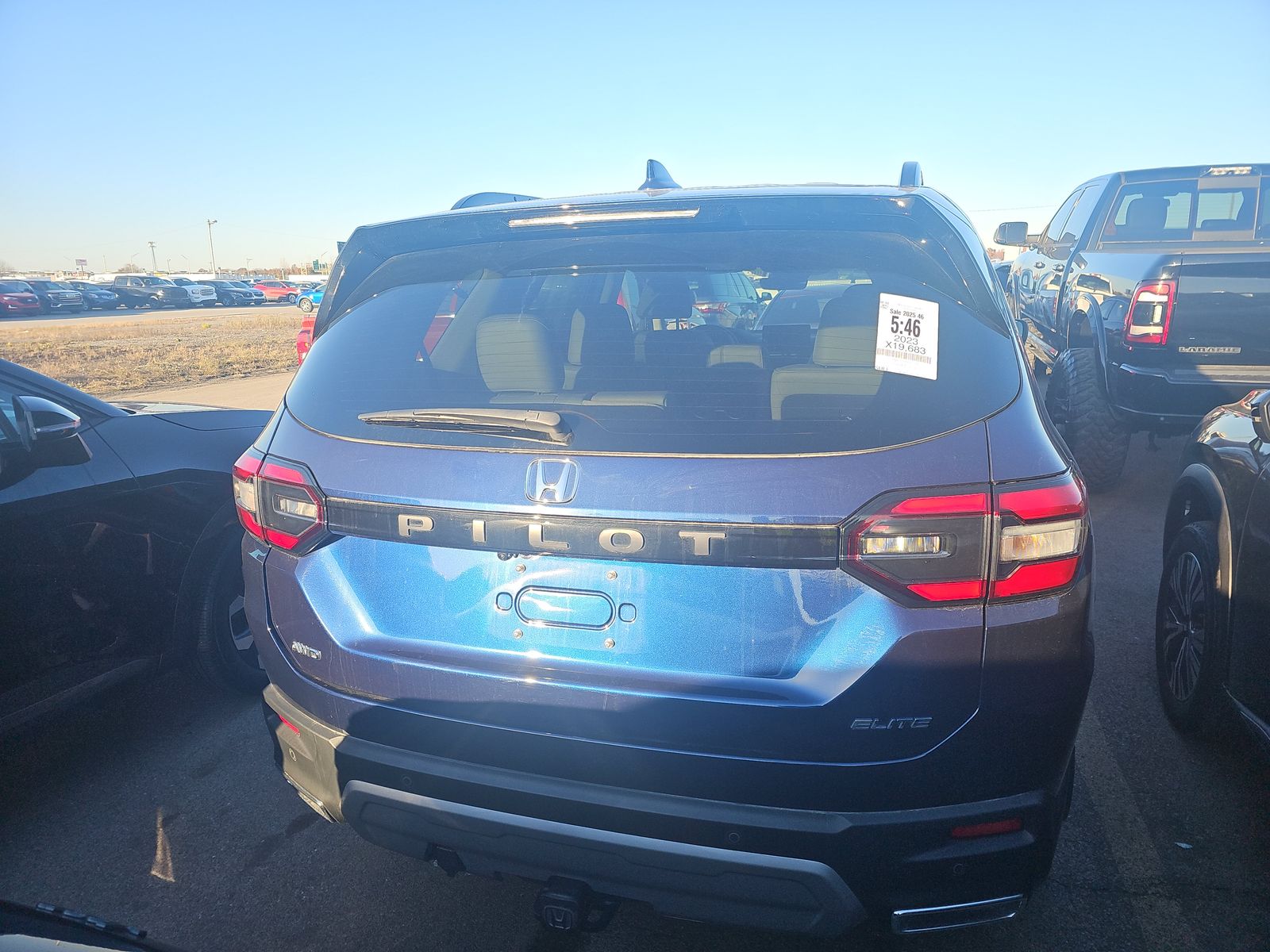 2023 Honda Pilot Elite AWD