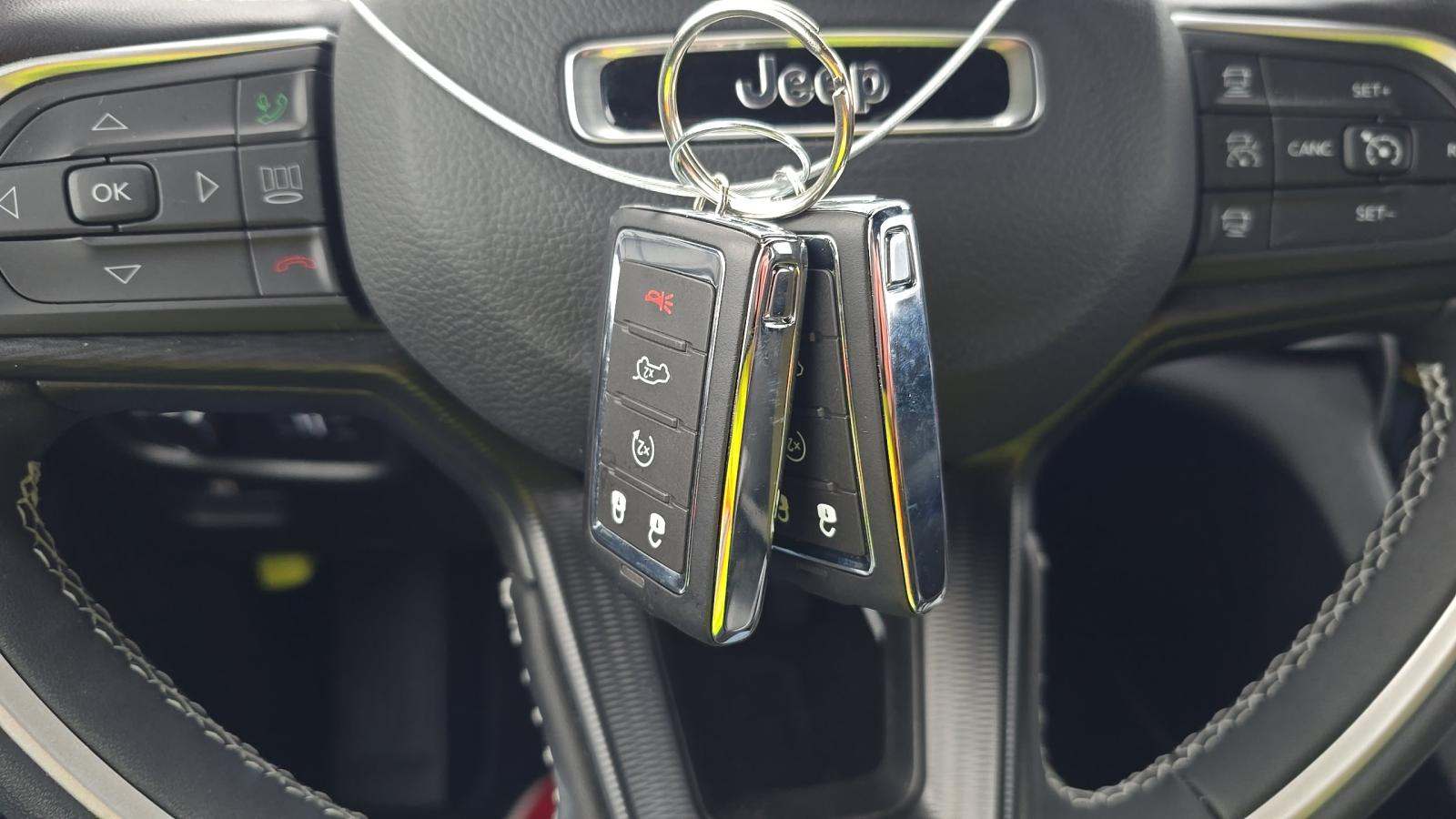 2025 Jeep Grand Cherokee Altitude AWD