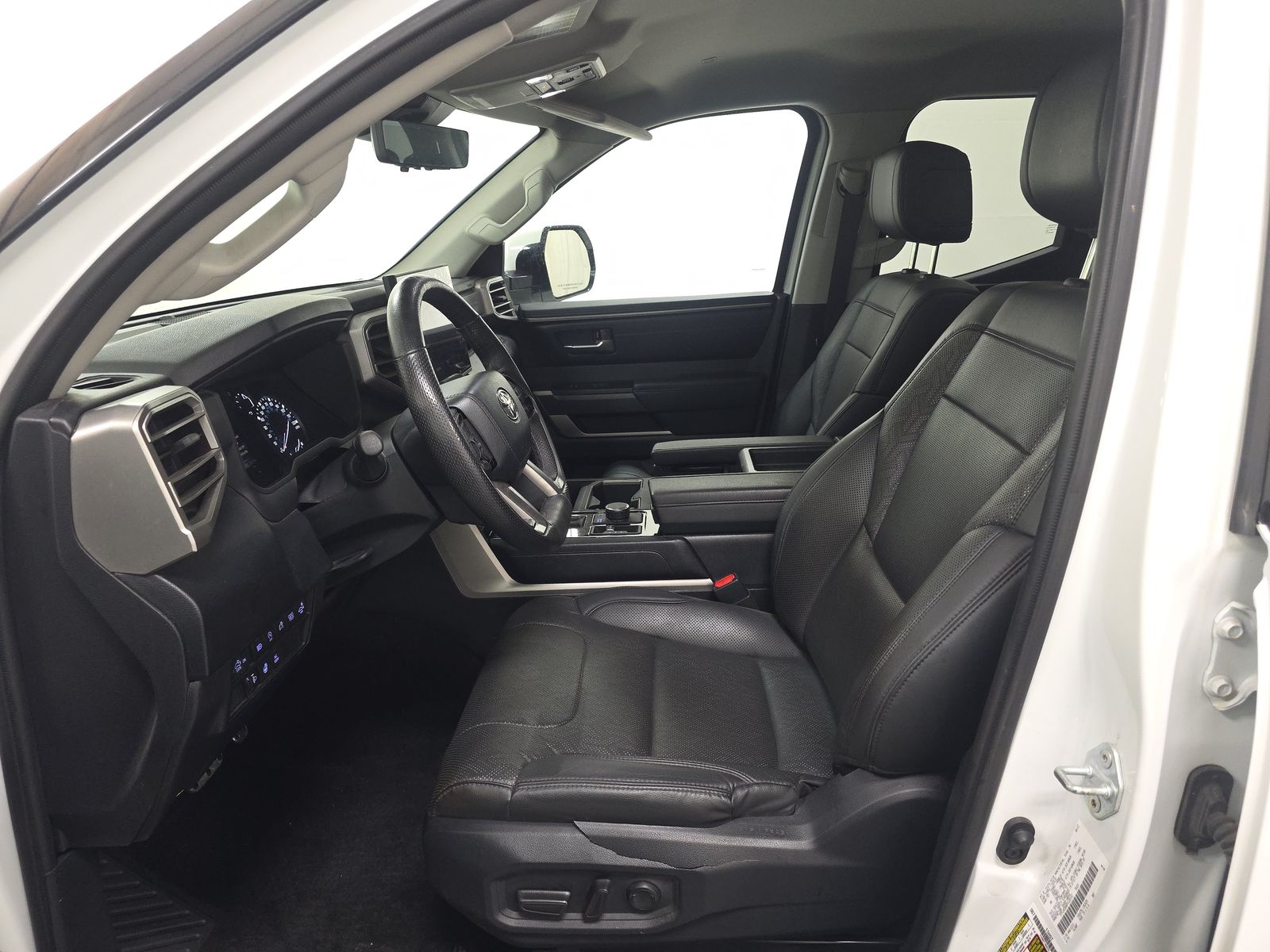 2023 Toyota Tundra SR5 AWD