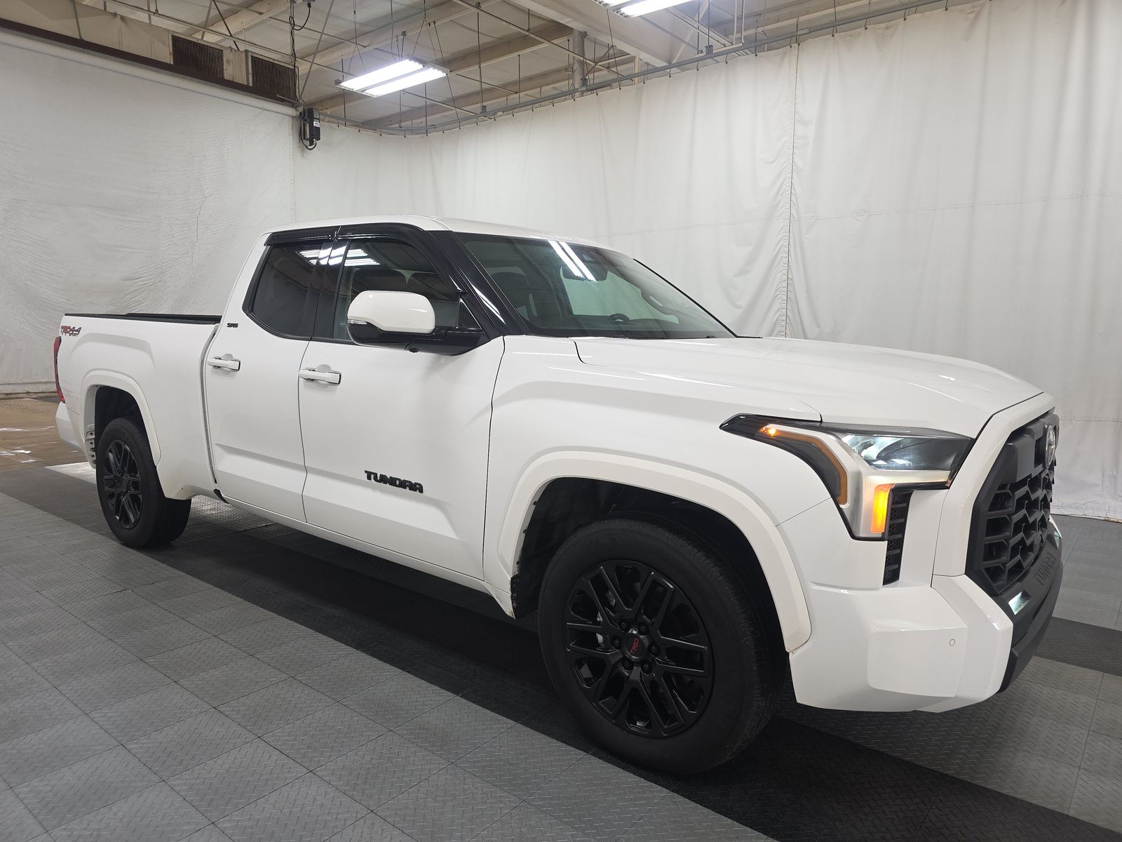 2023 Toyota Tundra SR5 AWD