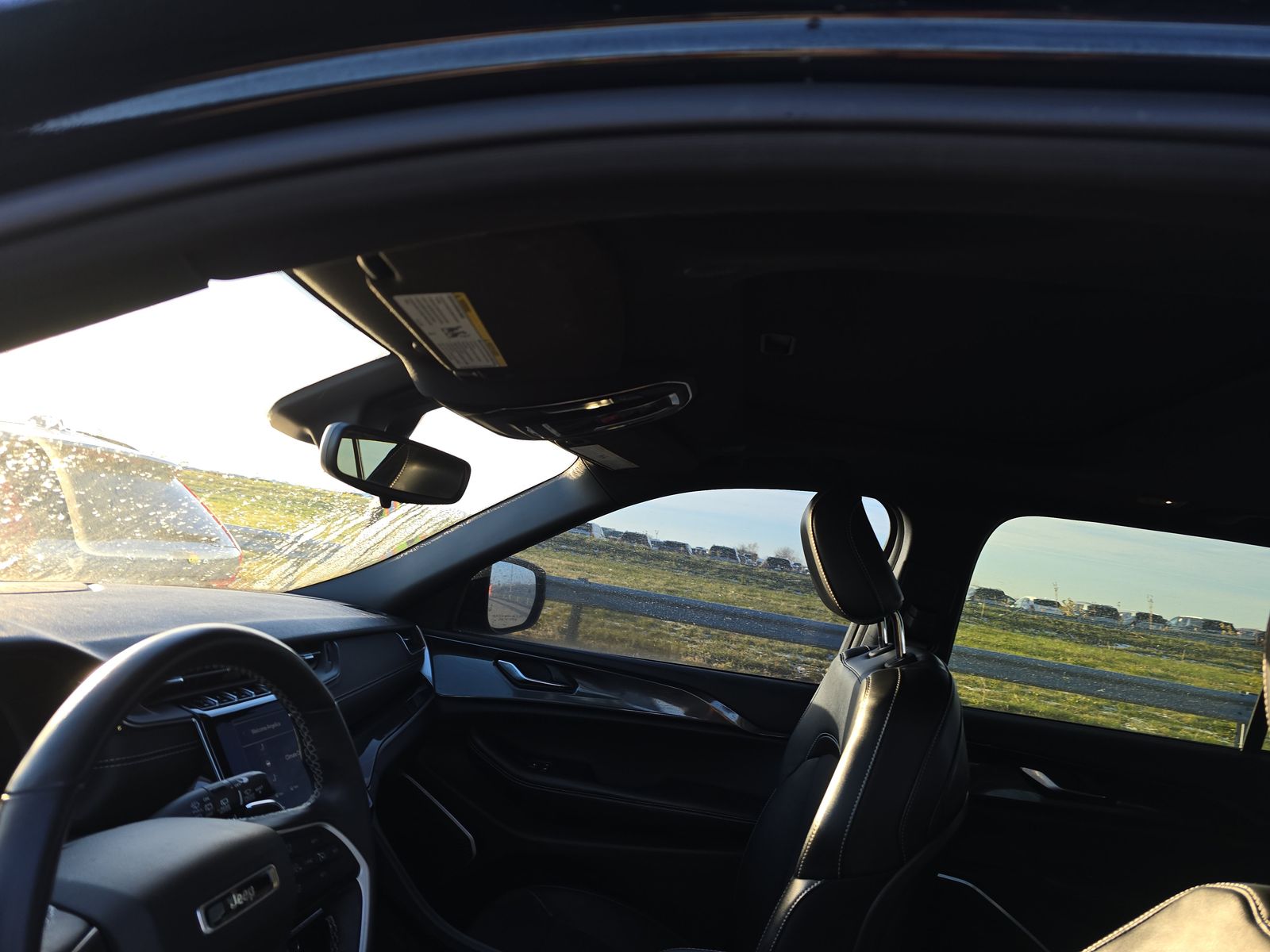 2022 Jeep Grand Cherokee Altitude AWD