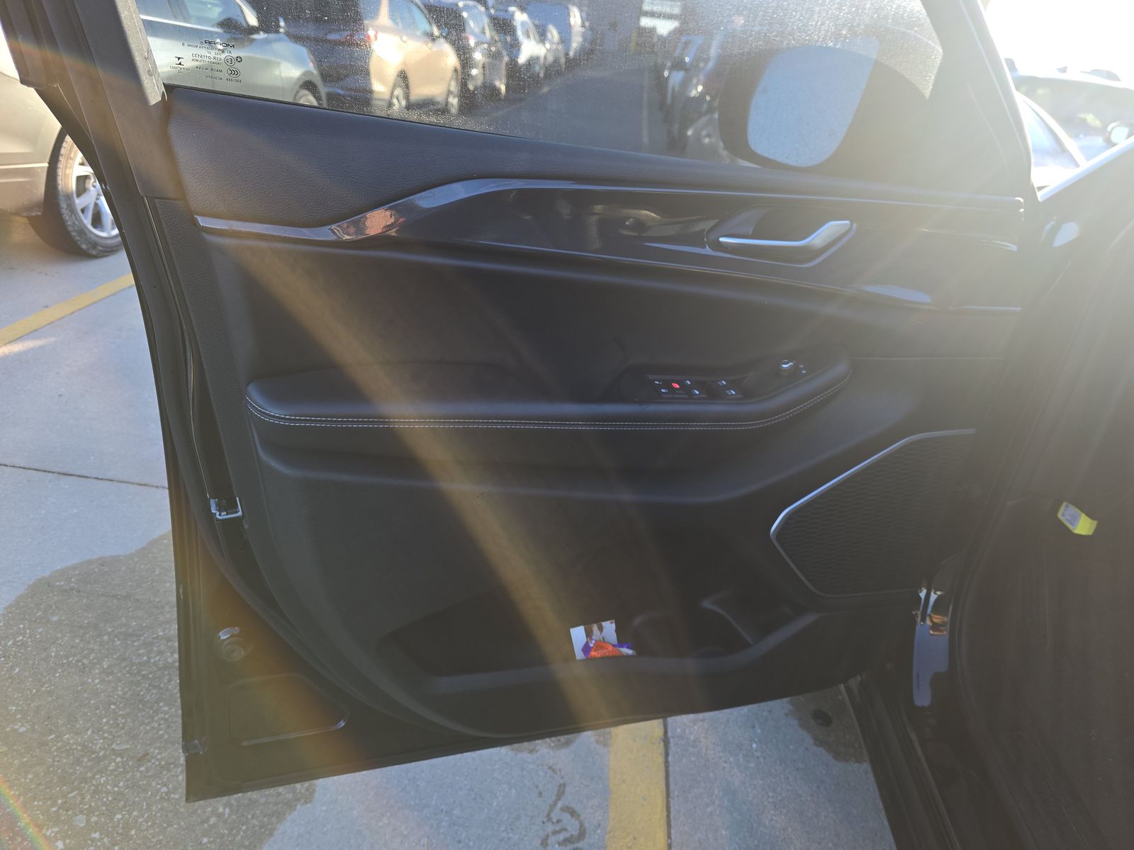 2022 Jeep Grand Cherokee Altitude AWD