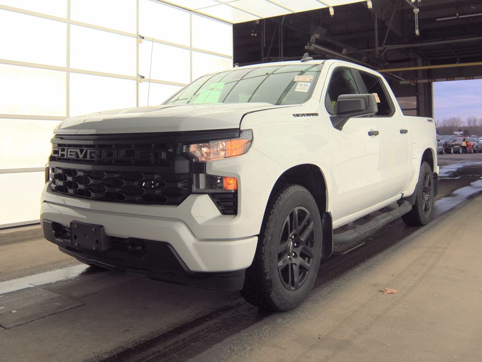 2023 Chevrolet Silverado 1500 Custom AWD