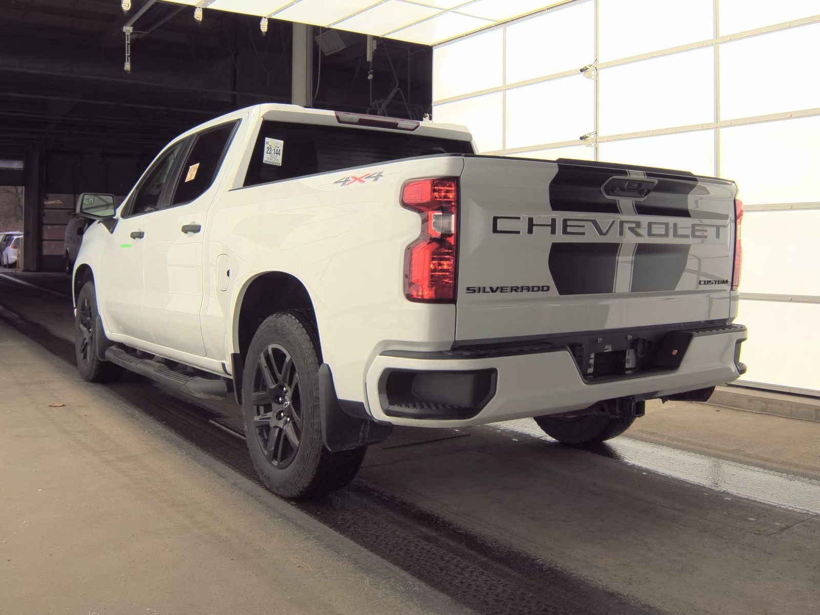 2023 Chevrolet Silverado 1500 Custom AWD