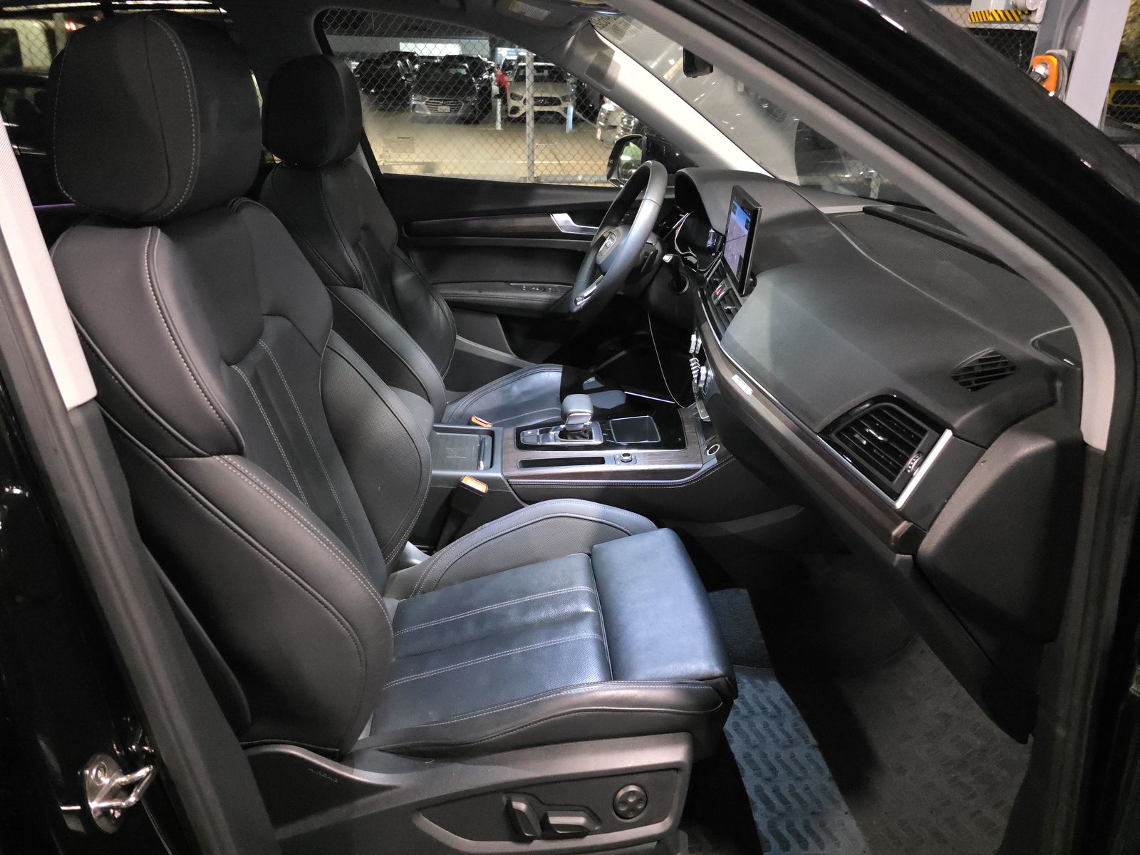 2024 Audi Q5 e Plug-In Hybrid S line Prestige AWD