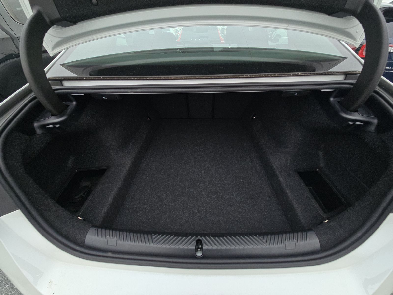 2025 BMW 5 Series 530i xDrive AWD