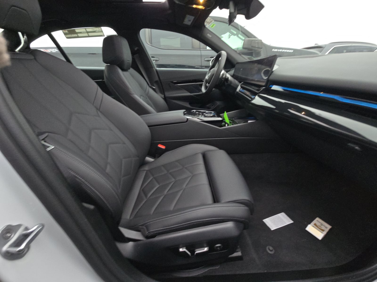 2025 BMW 5 Series 530i xDrive AWD