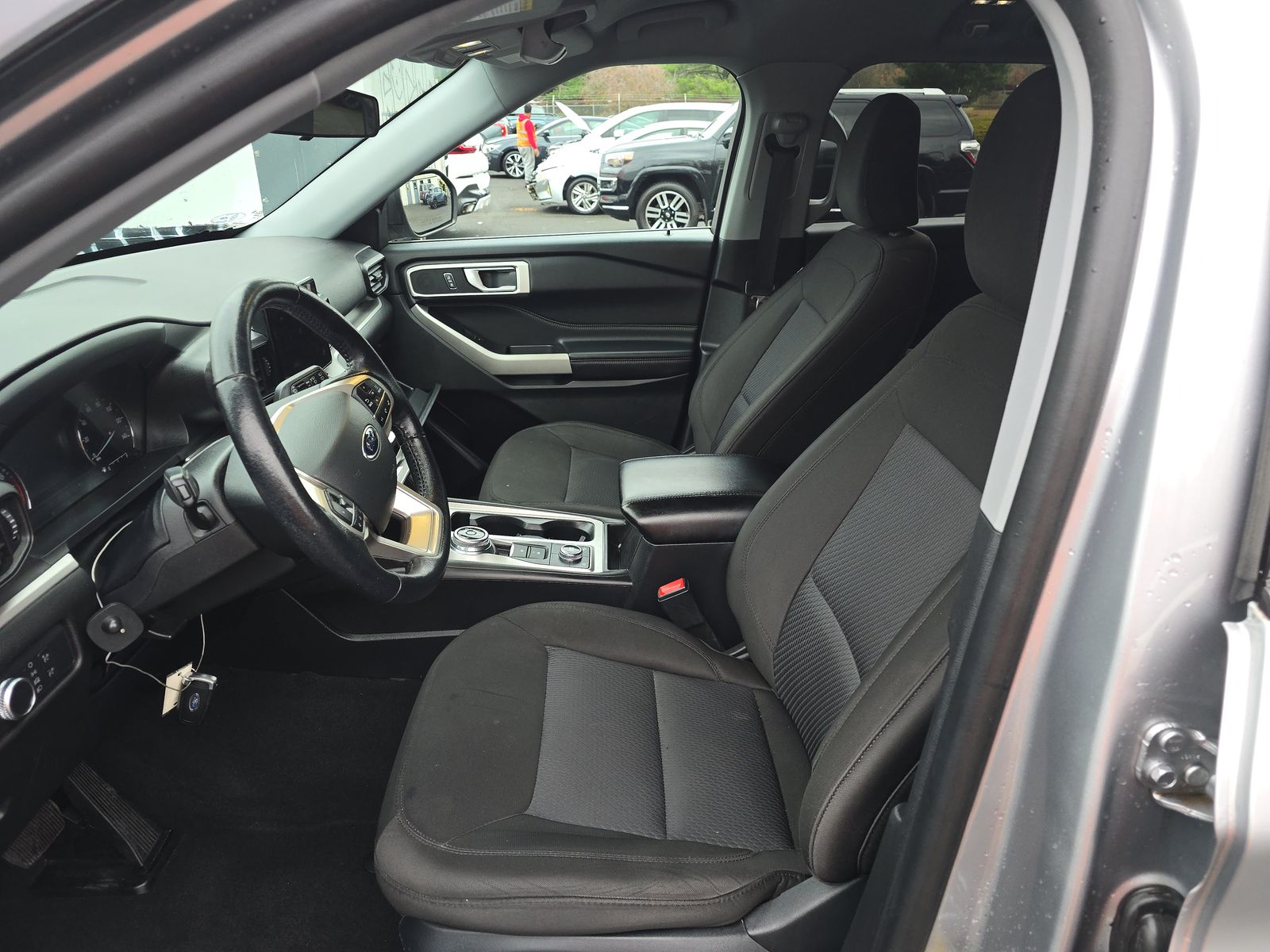 2022 Ford Explorer XLT AWD