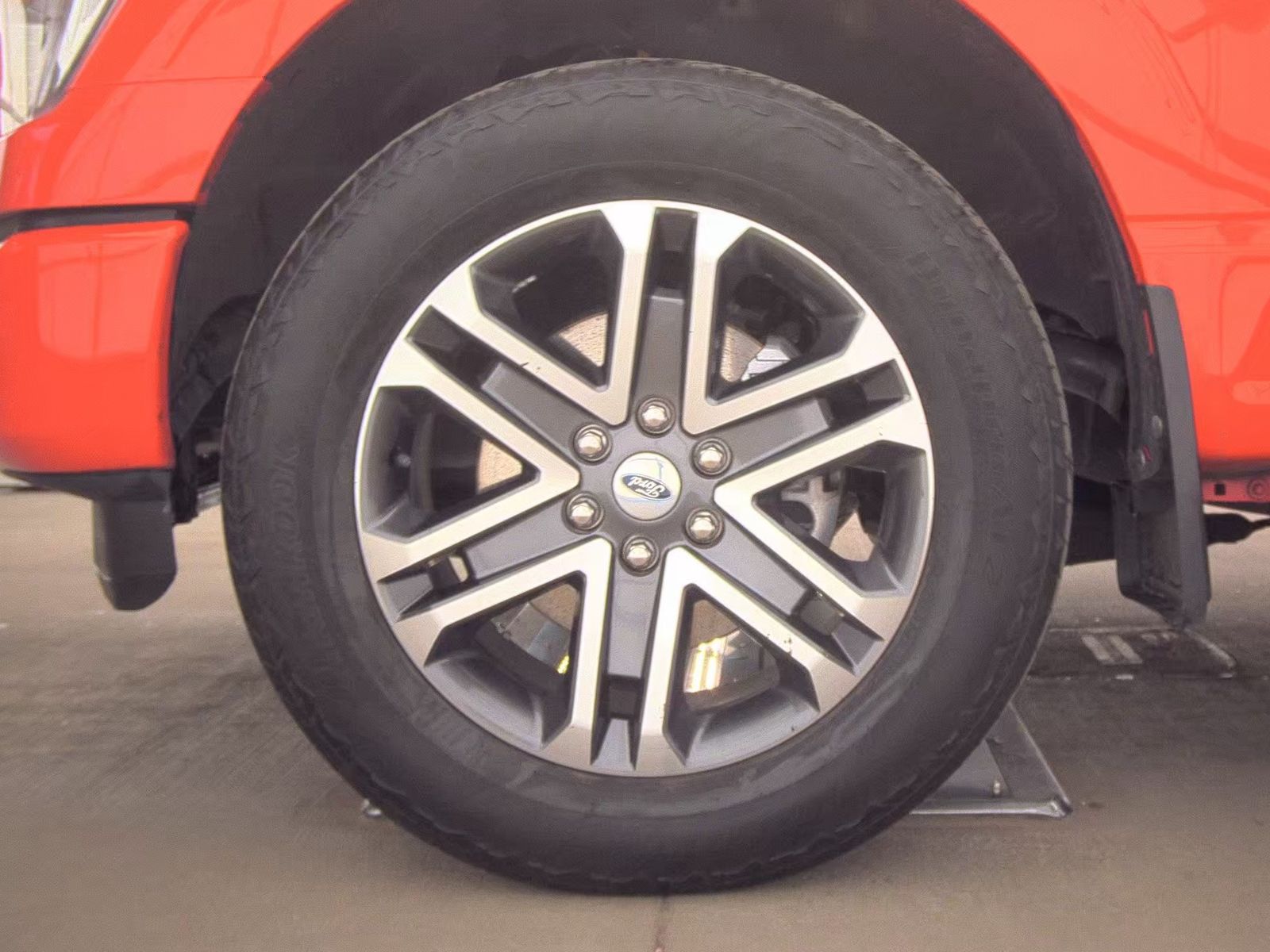 2022 Ford F-150 XL AWD