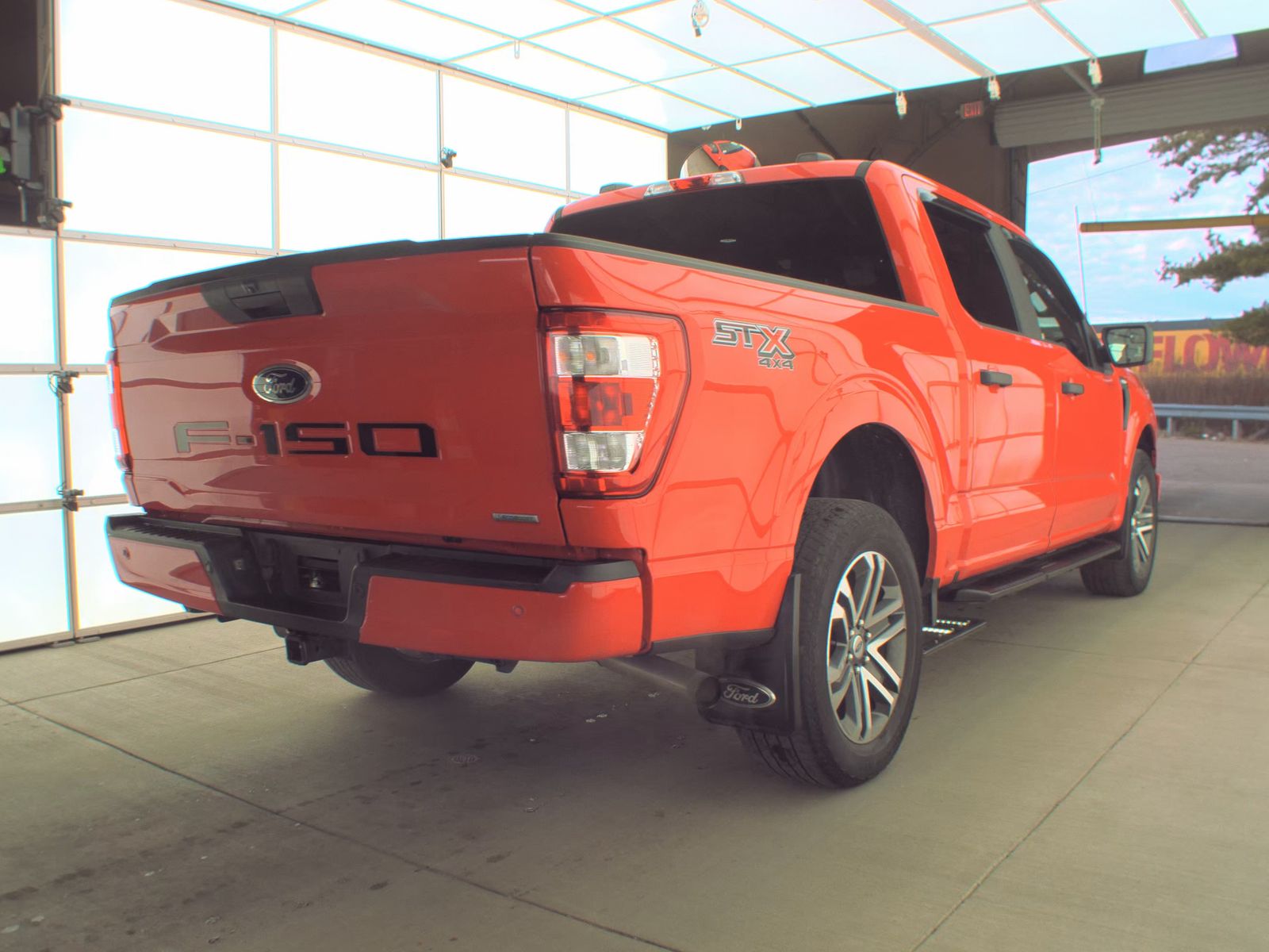 2022 Ford F-150 XL AWD