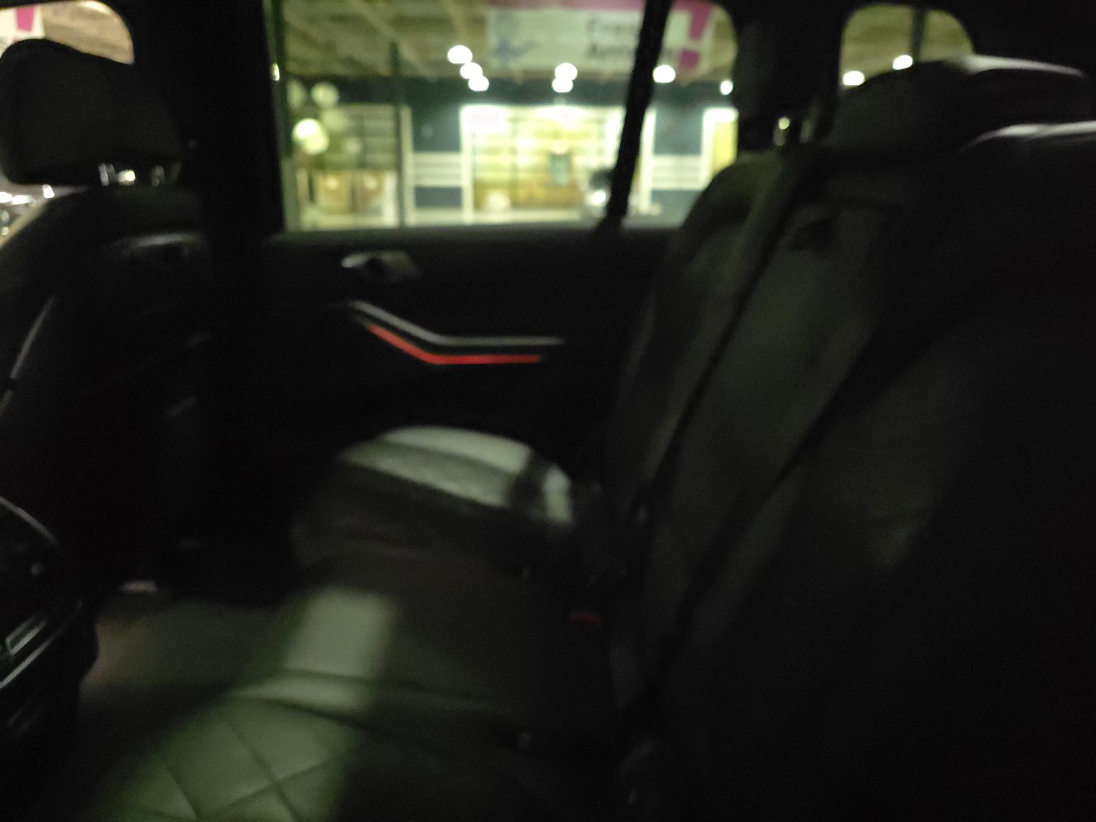 2023 BMW X7 xDrive40i AWD