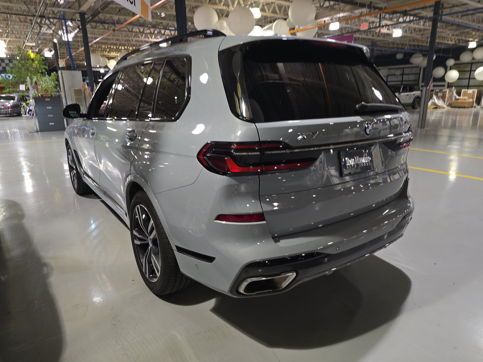 2023 BMW X7 xDrive40i AWD