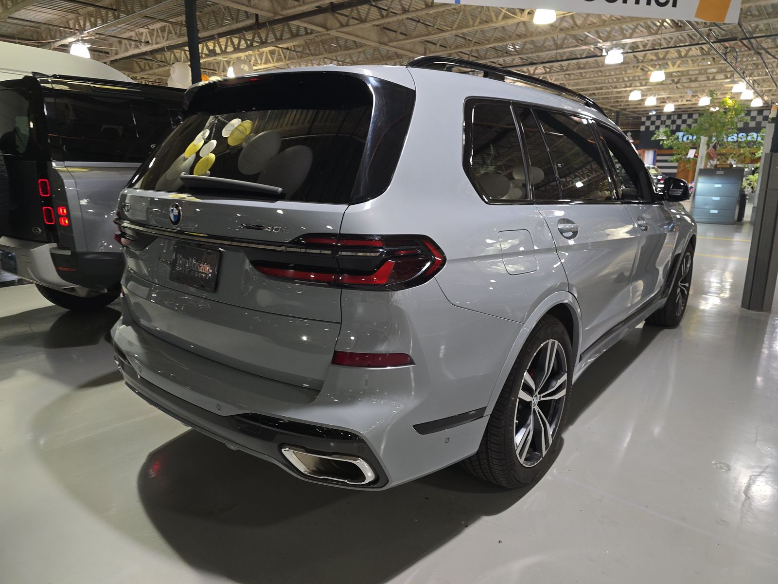 2023 BMW X7 xDrive40i AWD