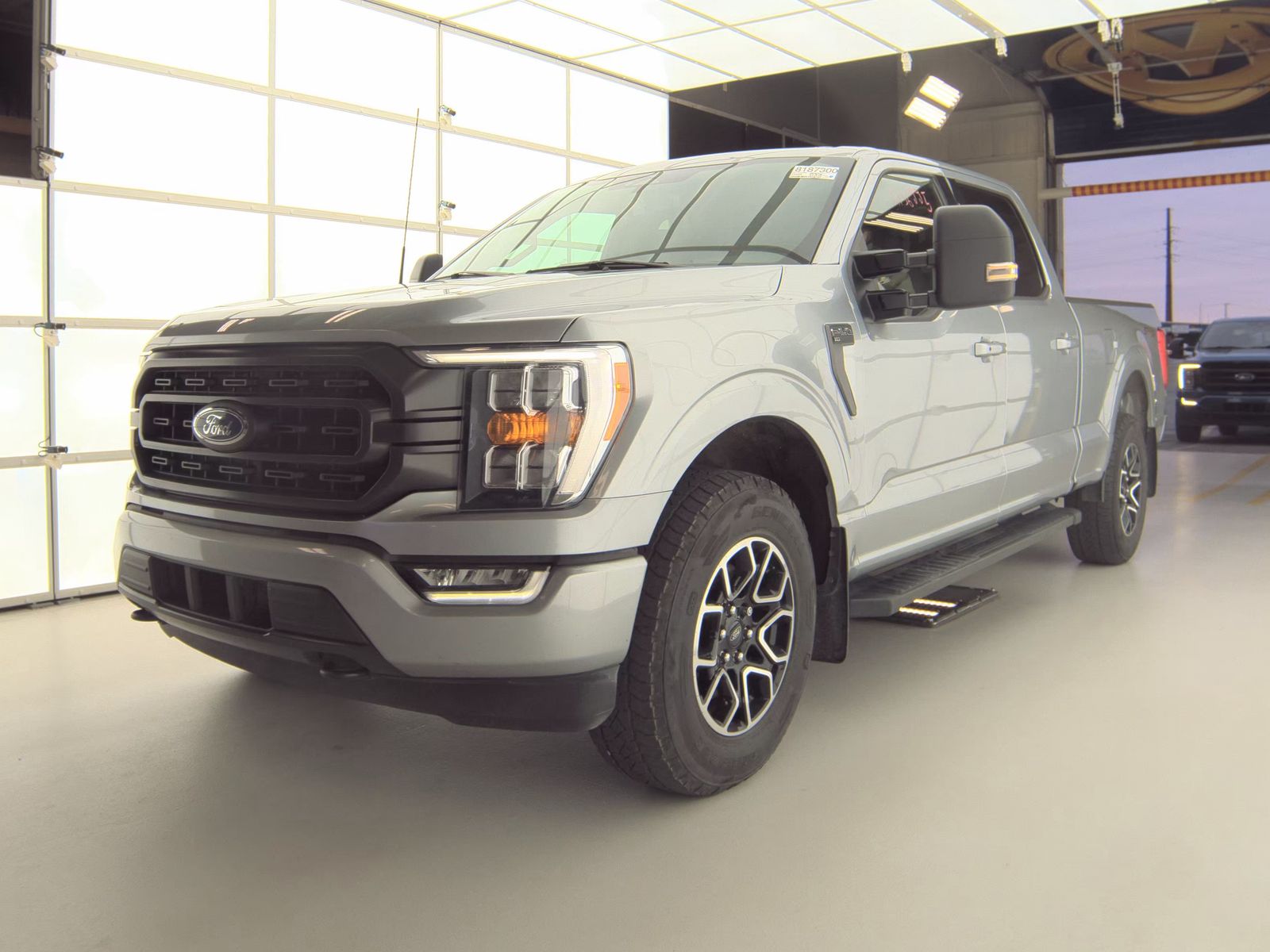 2023 Ford F-150 XLT AWD