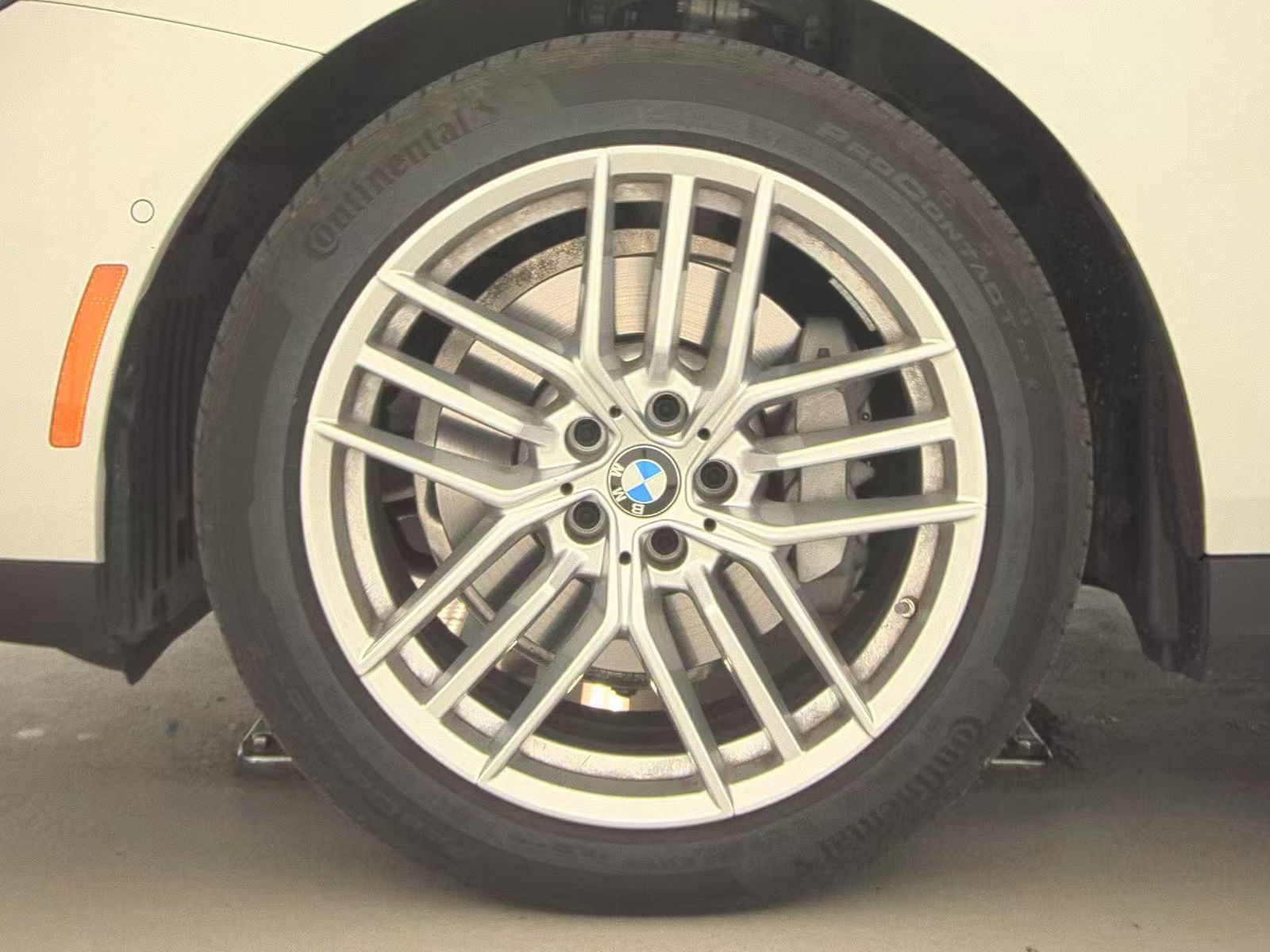 2025 BMW 5 Series 530i xDrive AWD