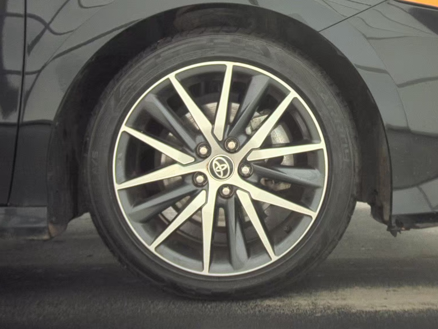 2024 Toyota Camry XLE FWD