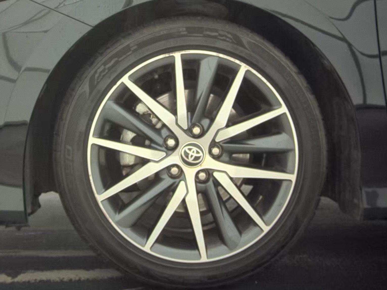 2024 Toyota Camry XLE FWD