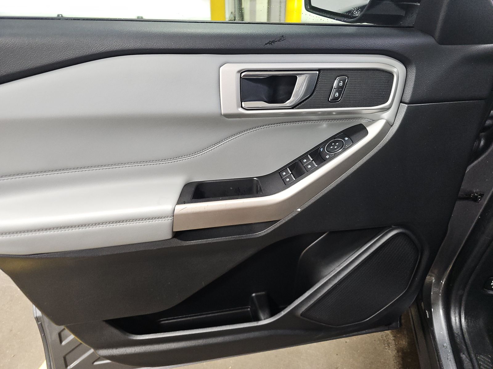 2022 Ford Explorer XLT AWD