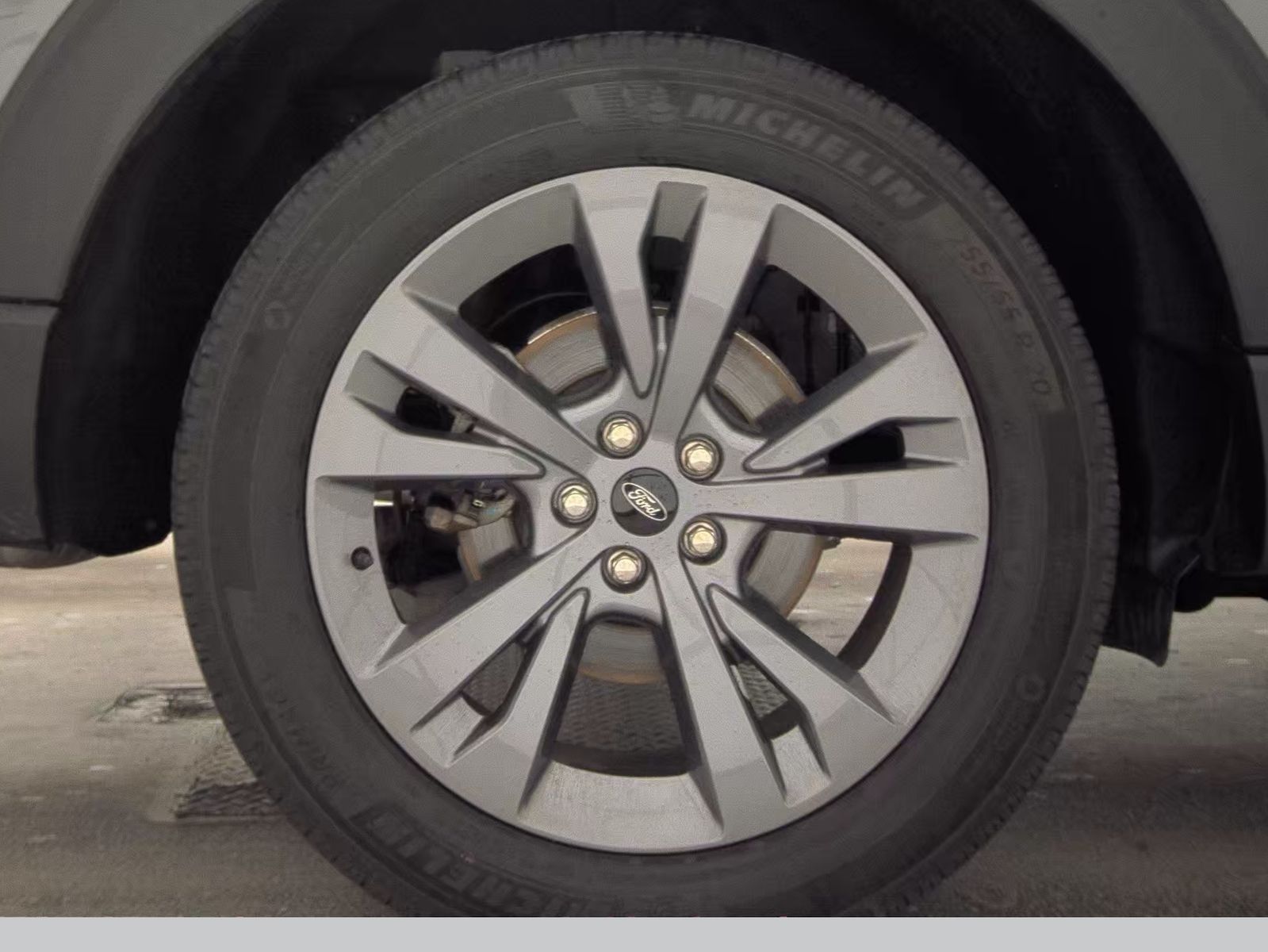 2022 Ford Explorer XLT AWD