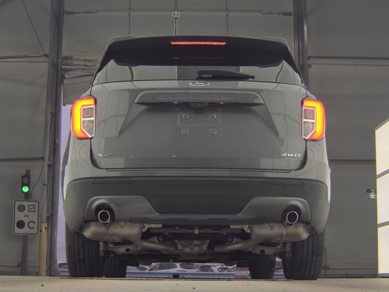 2022 Ford Explorer XLT AWD