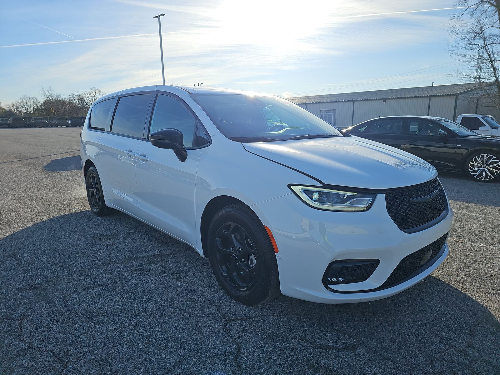 2024 Chrysler Pacifica Hybrid Select S Appearance FWD