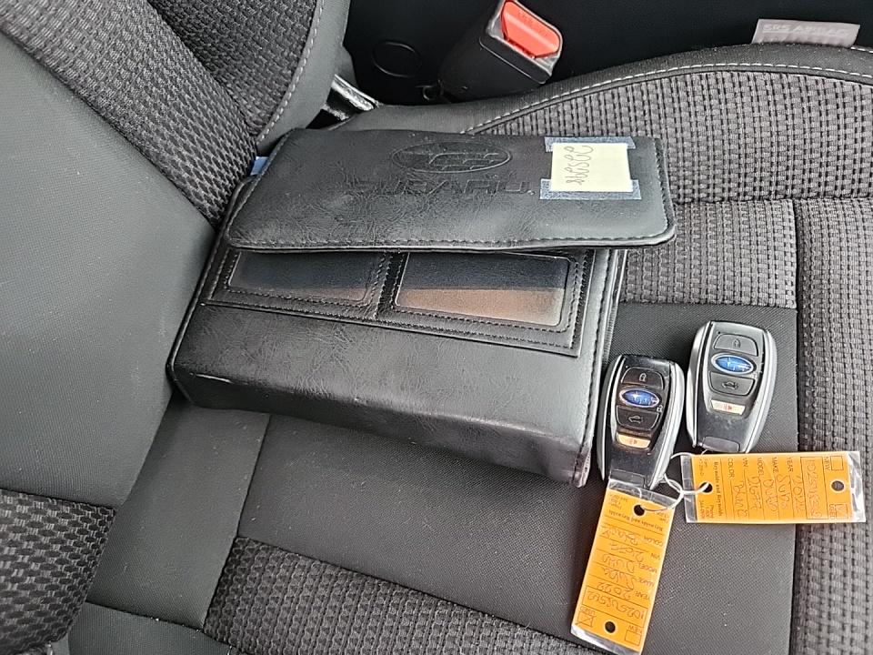 2022 Subaru Outback Premium AWD