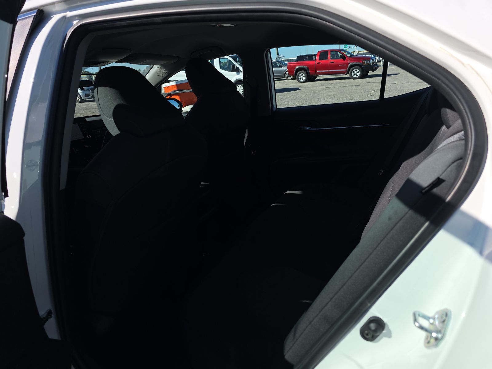 2023 Toyota Camry LE FWD